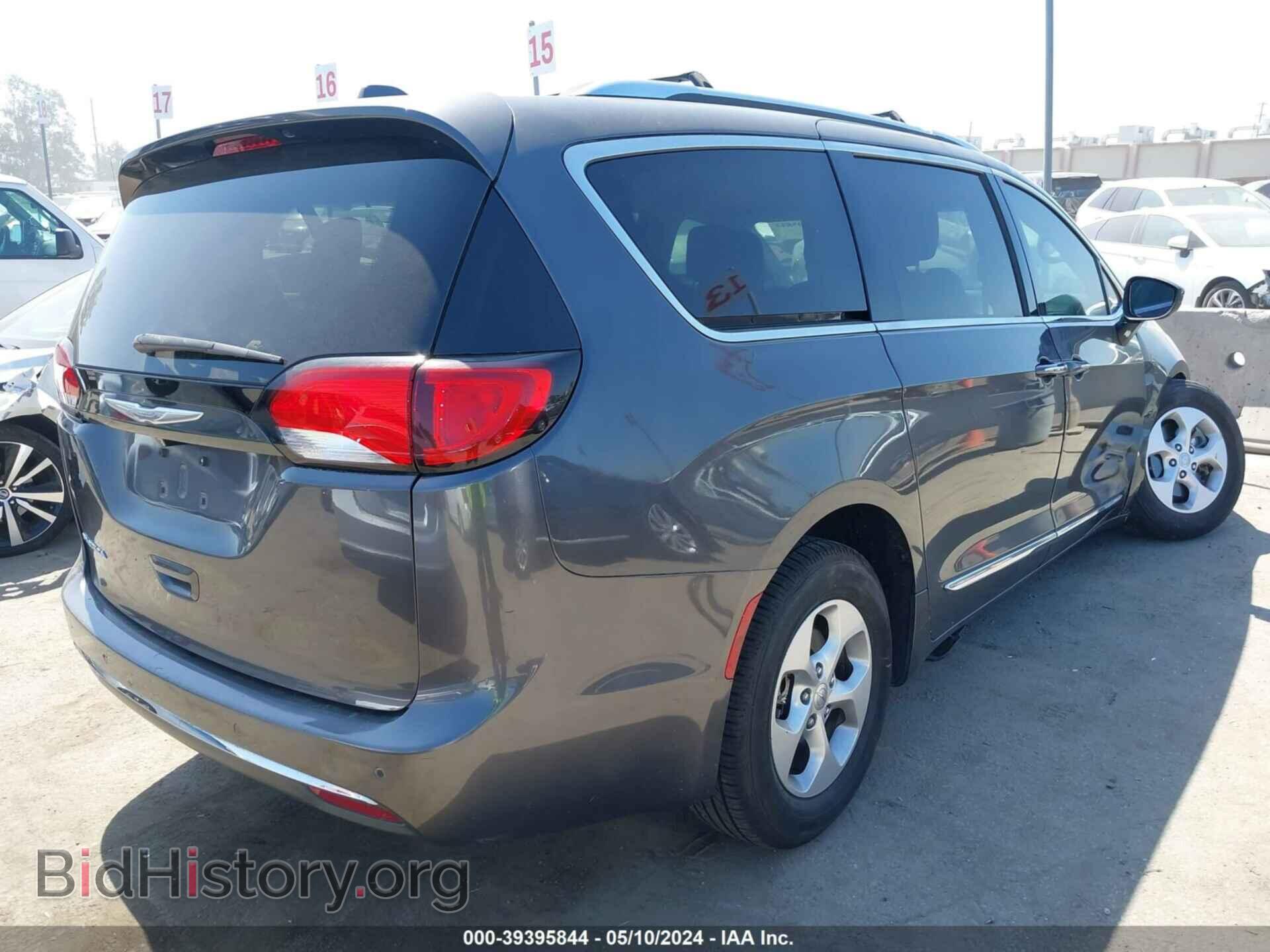 2017 CHRYSLER PACIFICA - VIN: 2C4RC1EG1HR705983 - Фото 4