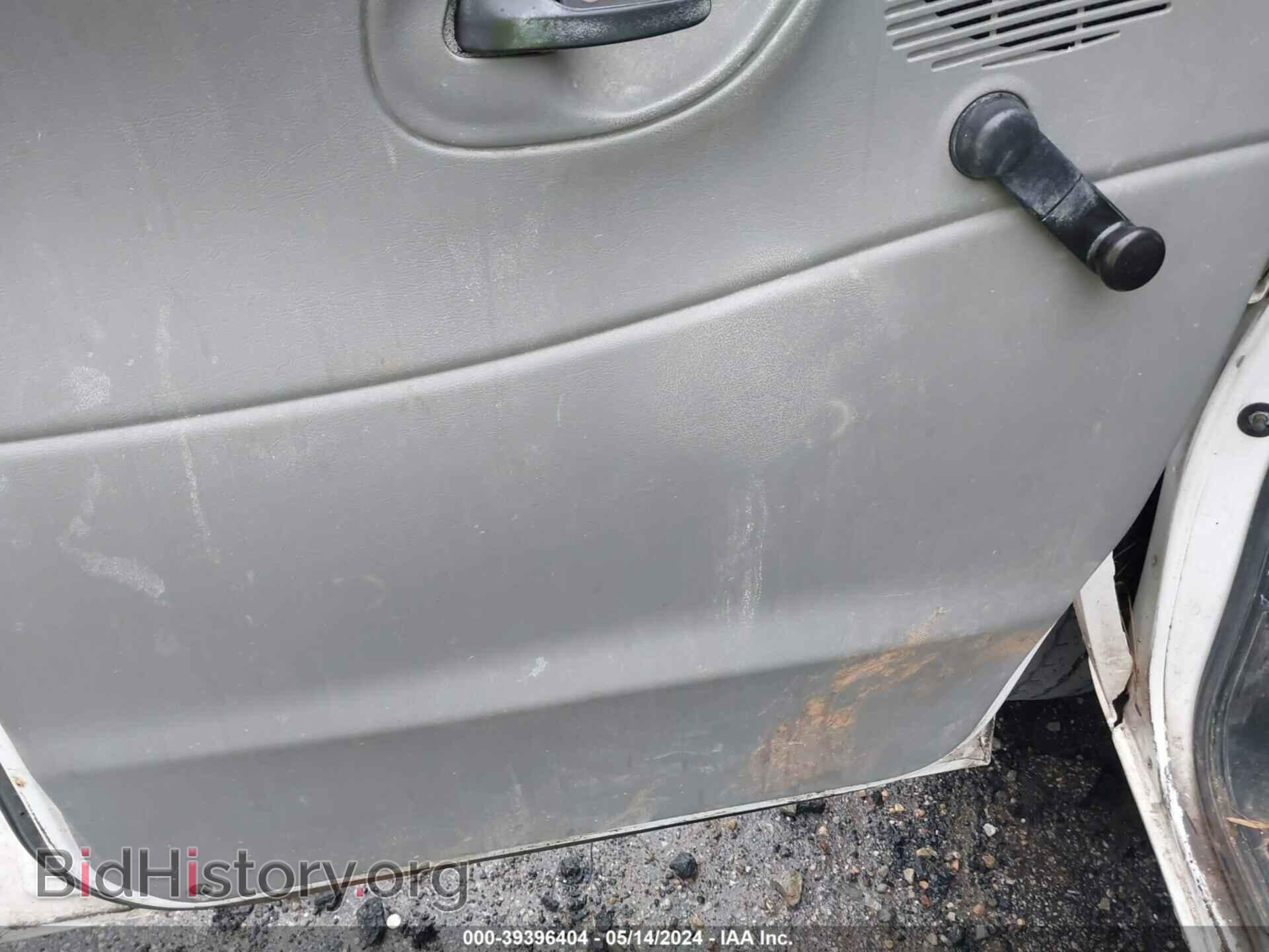 2008 FORD E-250 - VIN: 1FTNE24W28DB10151 - Фото 6