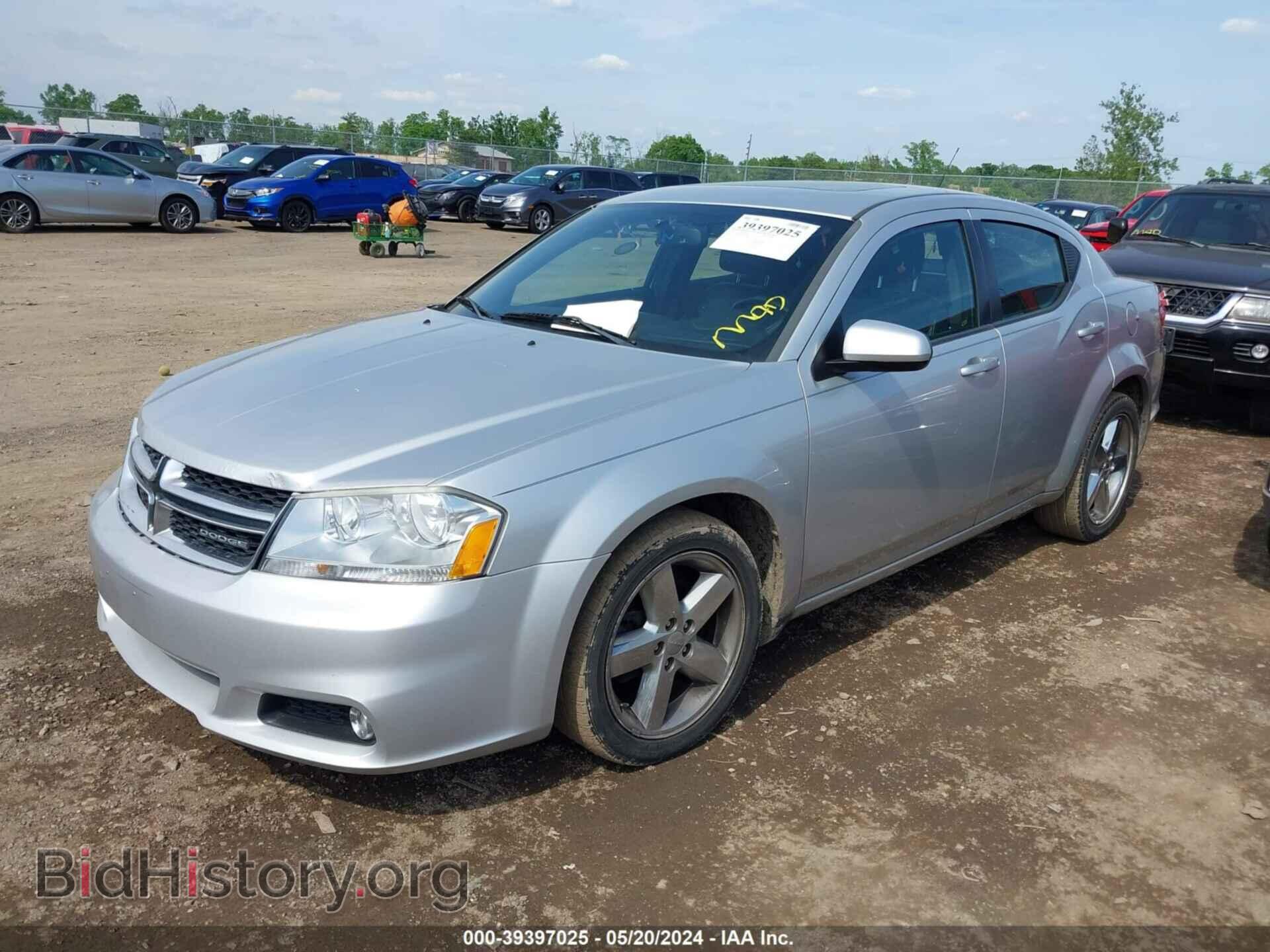 2011 DODGE AVENGER - VIN: 1B3BD2FB4BN524082 - Фото 2