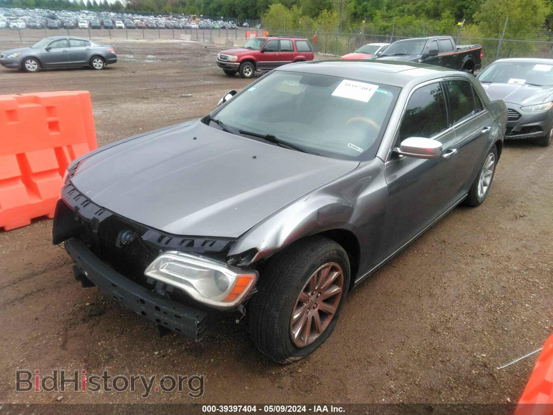 2012 CHRYSLER 300 - VIN: 2C3CCACG0CH166008 - Photo 2