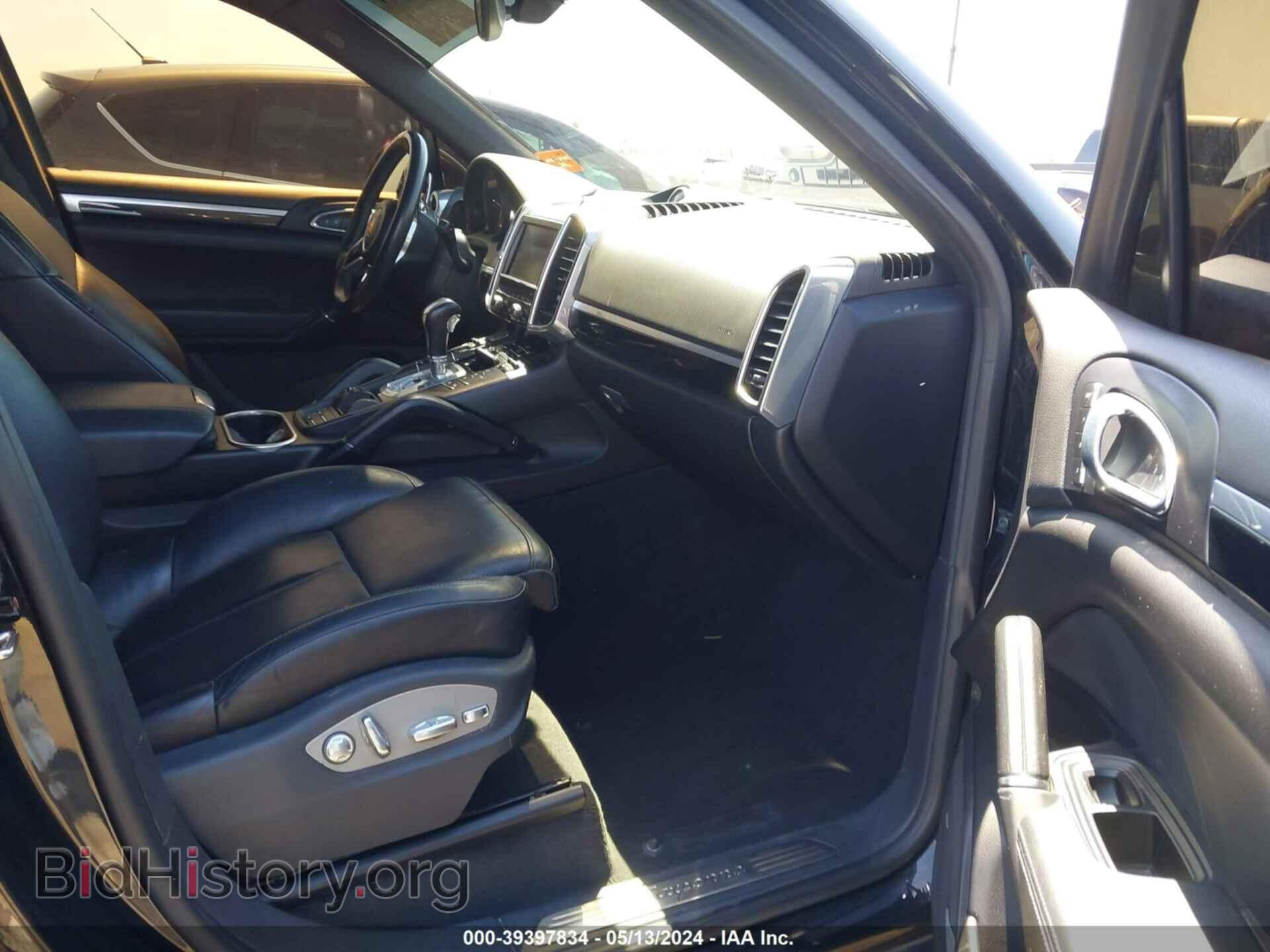 2016 PORSCHE CAYENNE - VIN: WP1AA2A28GLA09825 - Фото 5