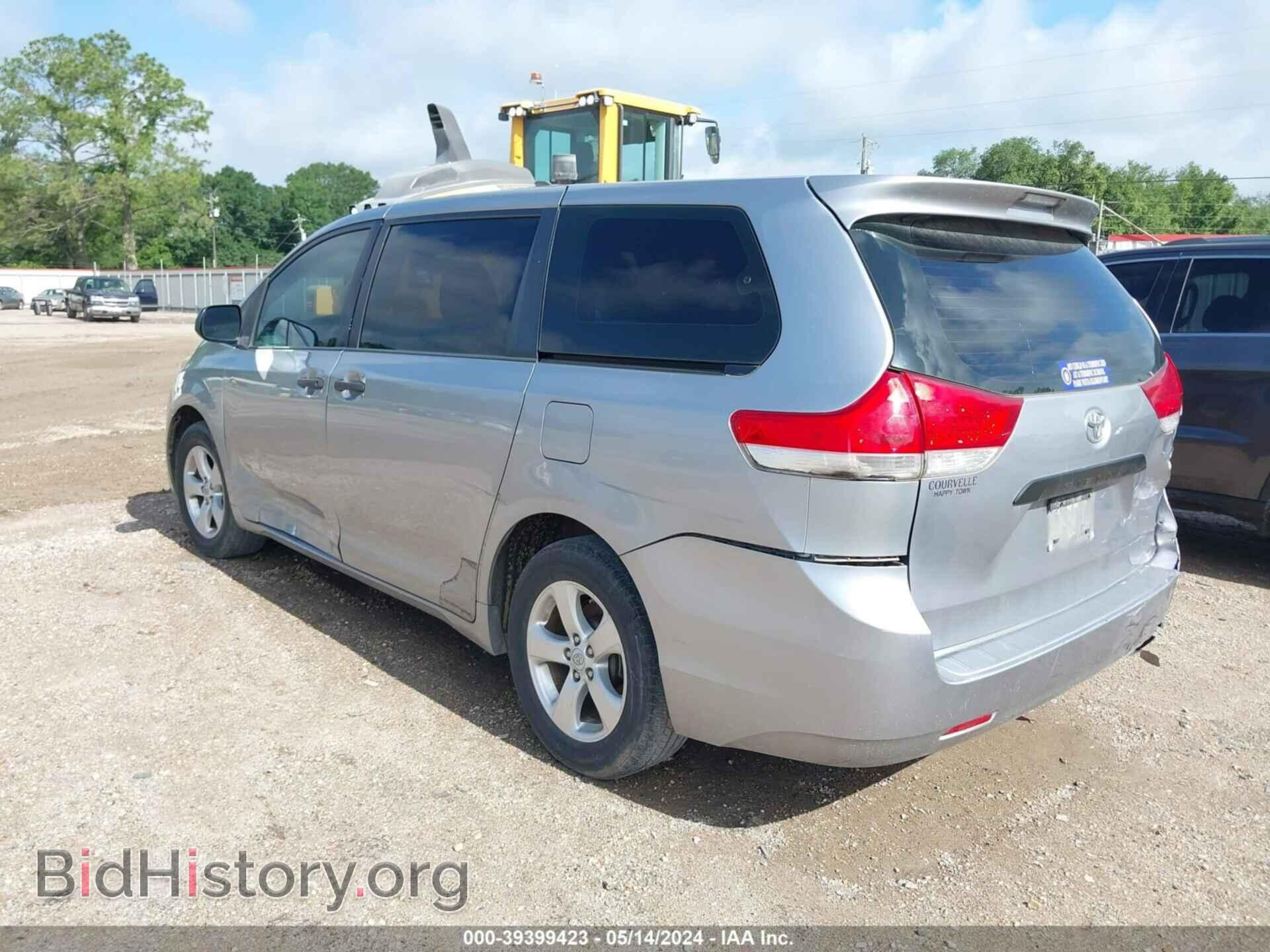 2012 TOYOTA SIENNA - VIN: 5TDKA3DC7CS014605 - Фото 3