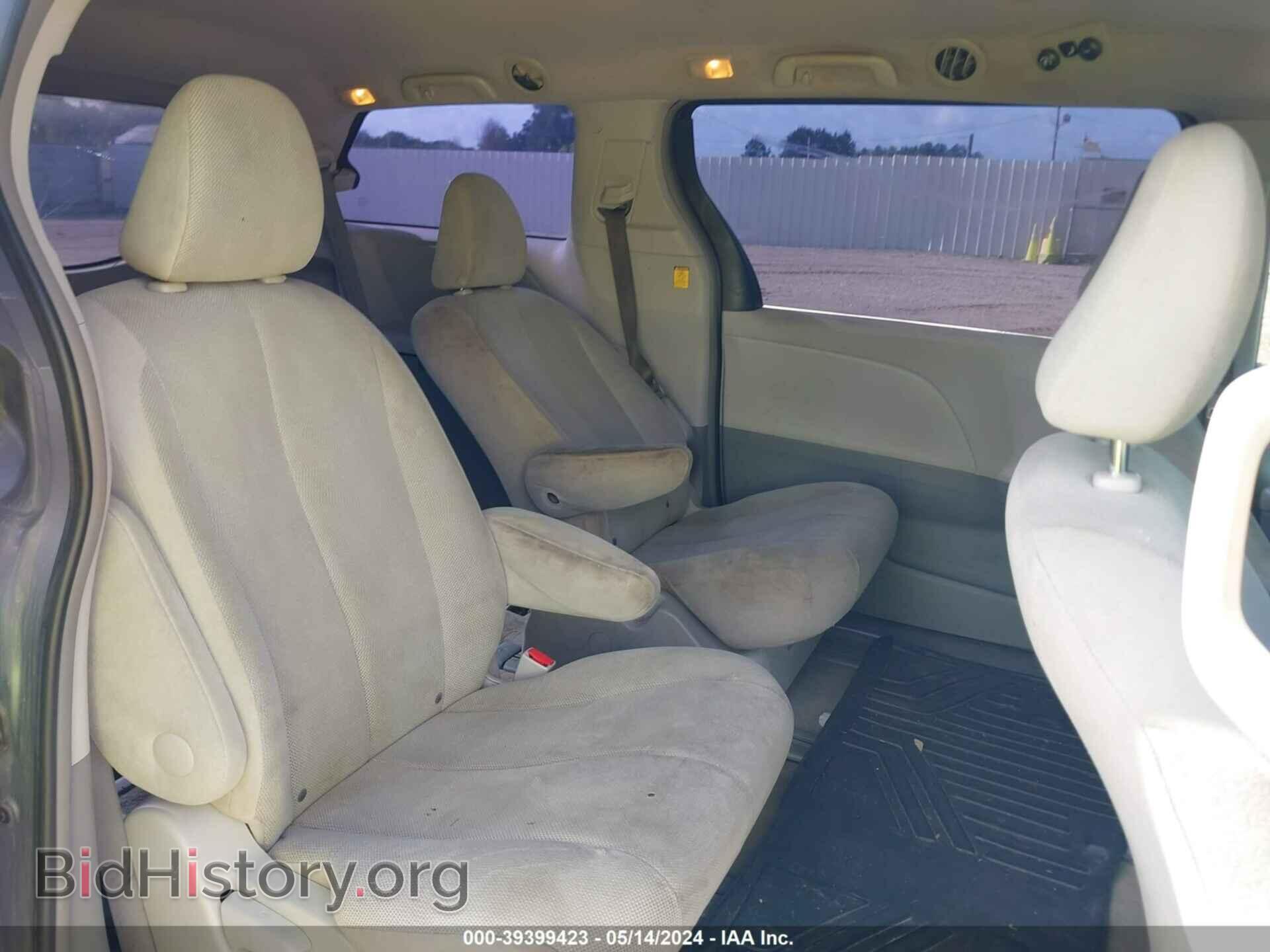 2012 TOYOTA SIENNA - VIN: 5TDKA3DC7CS014605 - Фото 8