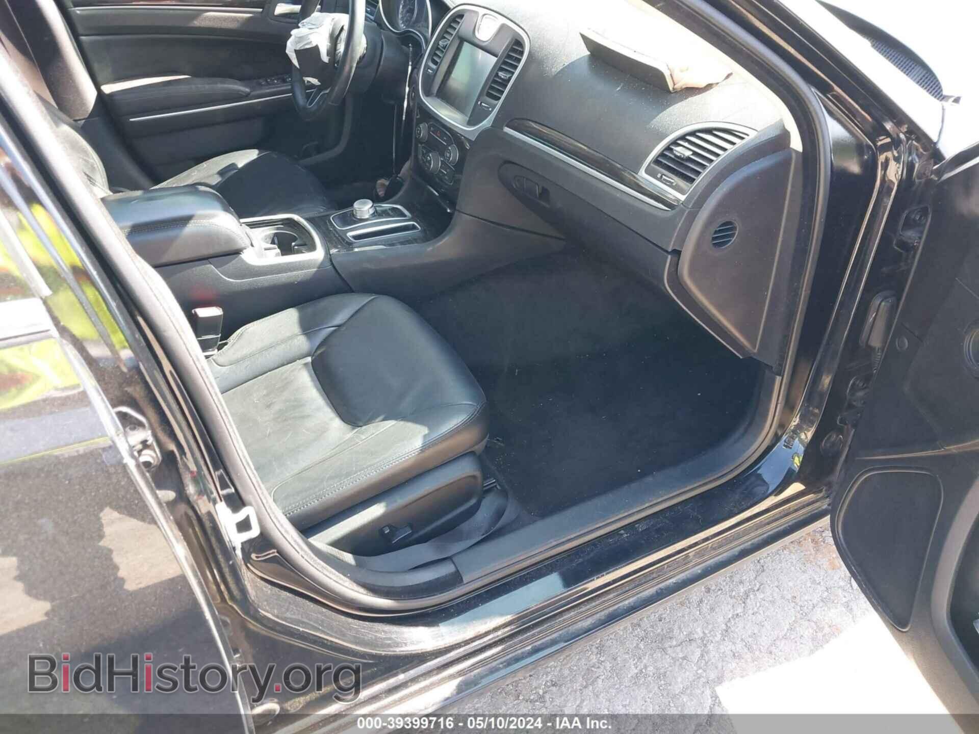 2015 CHRYSLER 300 - VIN: 2C3CCAAG2FH801981 - Photo 5