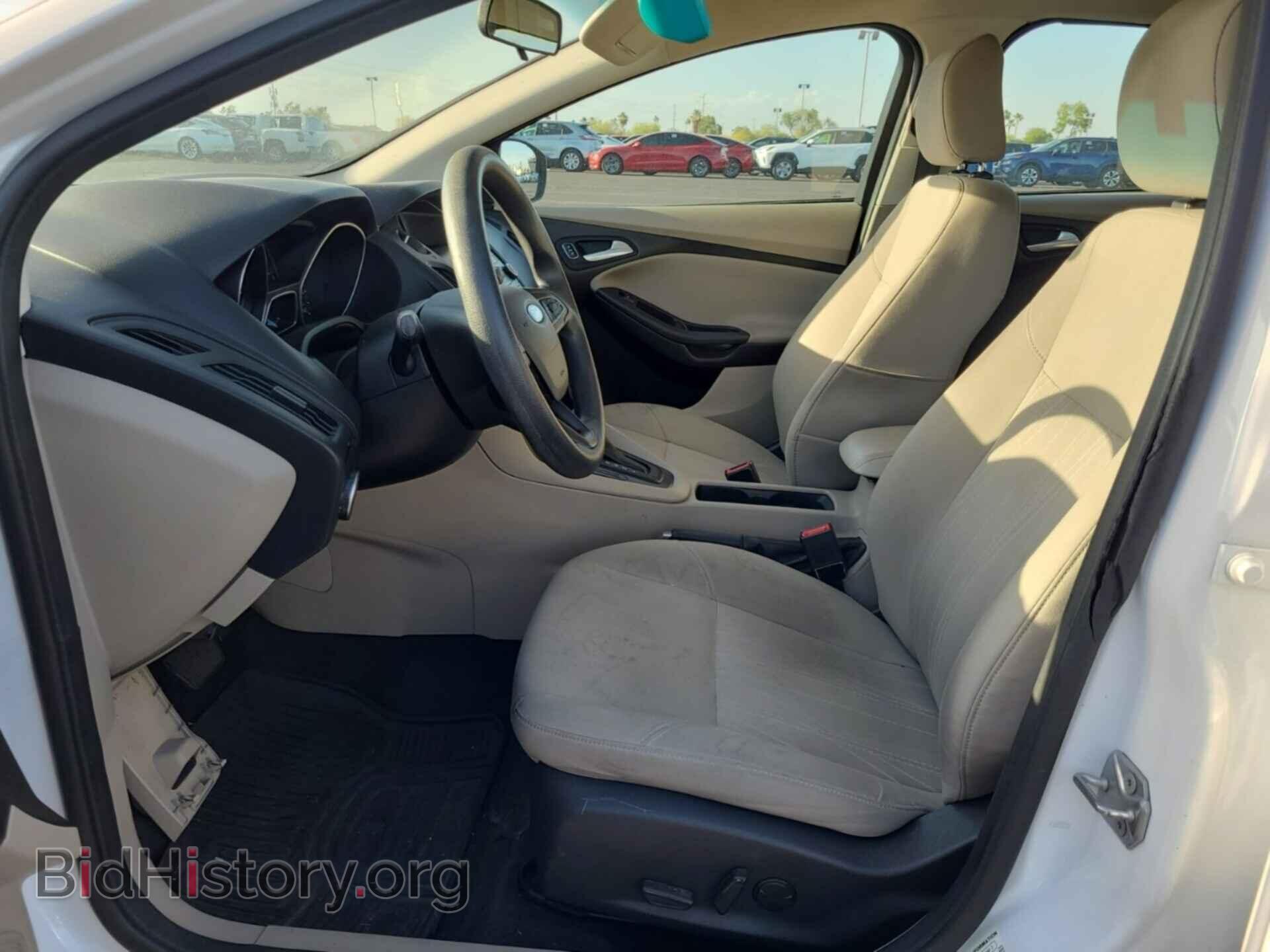2016 FORD FOCUS - VIN: 1FADP3K24GL384053 - Фото 2