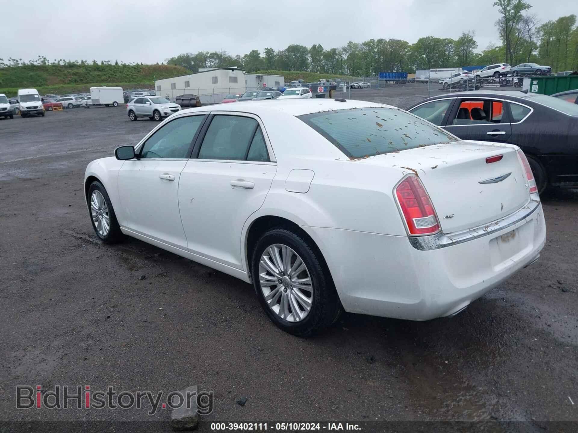 2013 CHRYSLER 300 - VIN: 2C3CCARGXDH564741 - Фото 3