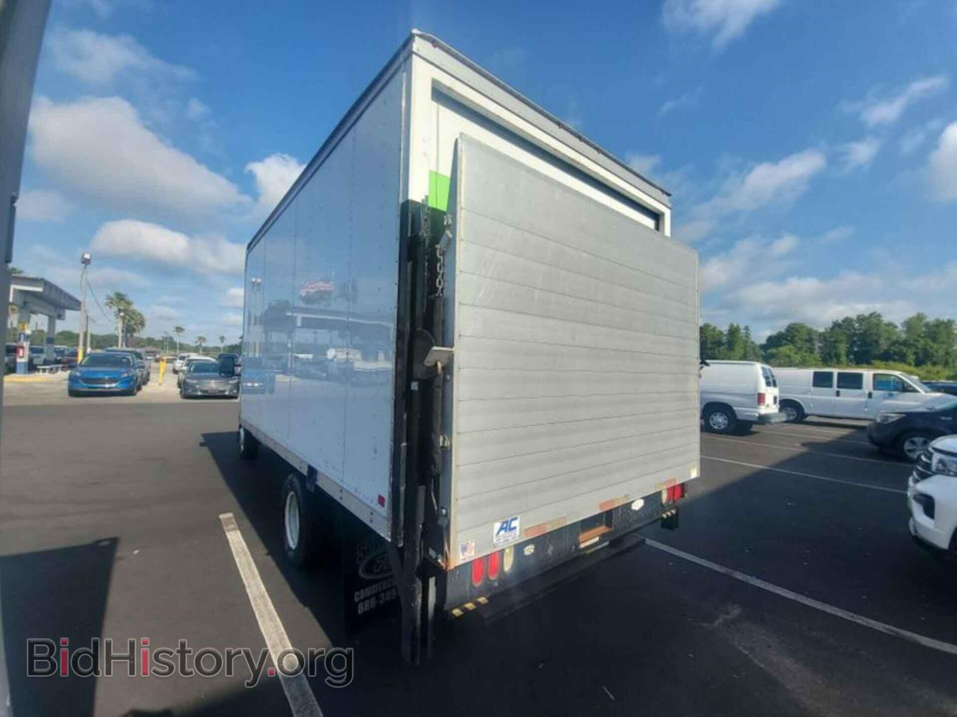 2017 FORD ECONOLINE - VIN: 1FDWE3FS6HDC01679 - Фото 3
