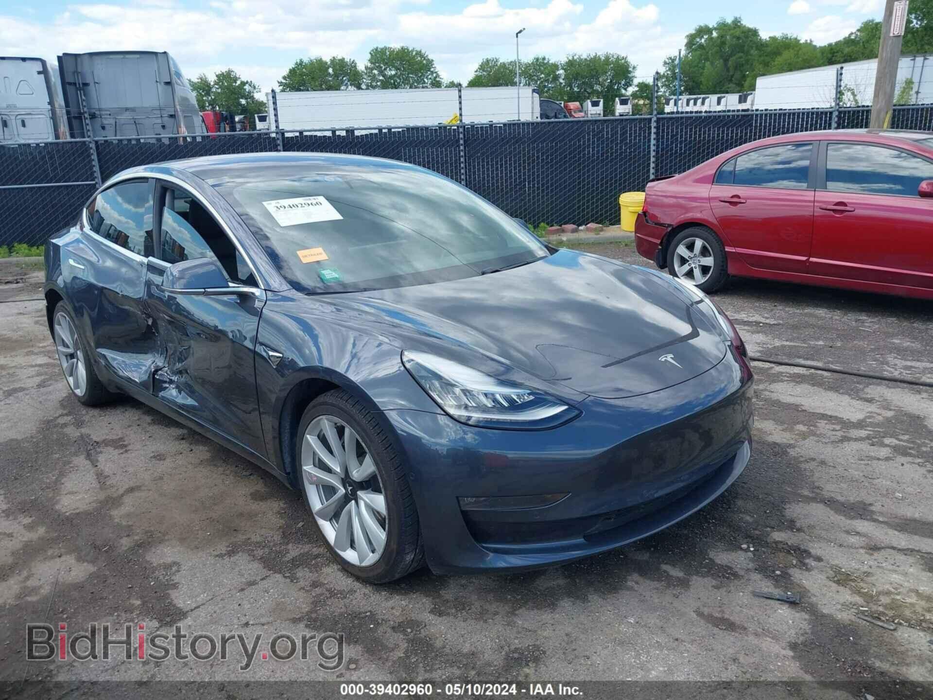 Фотография 5YJ3E1EB7JF077000 - TESLA MODEL 3 2018