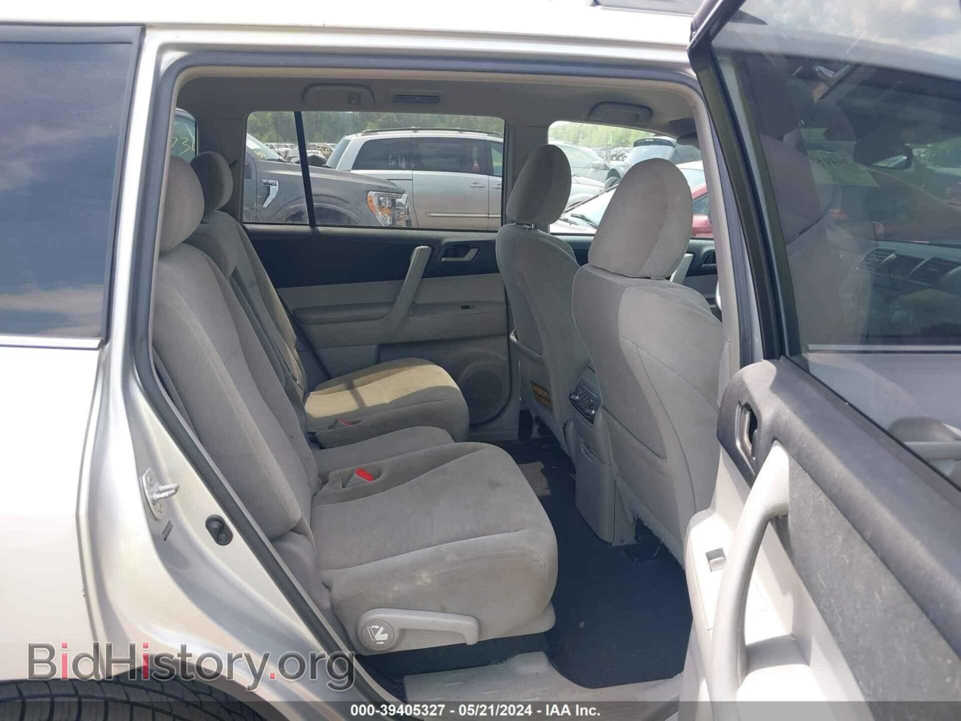 2011 TOYOTA HIGHLANDER - VIN: 5TDBK3EH4BS043856 - Фото 8