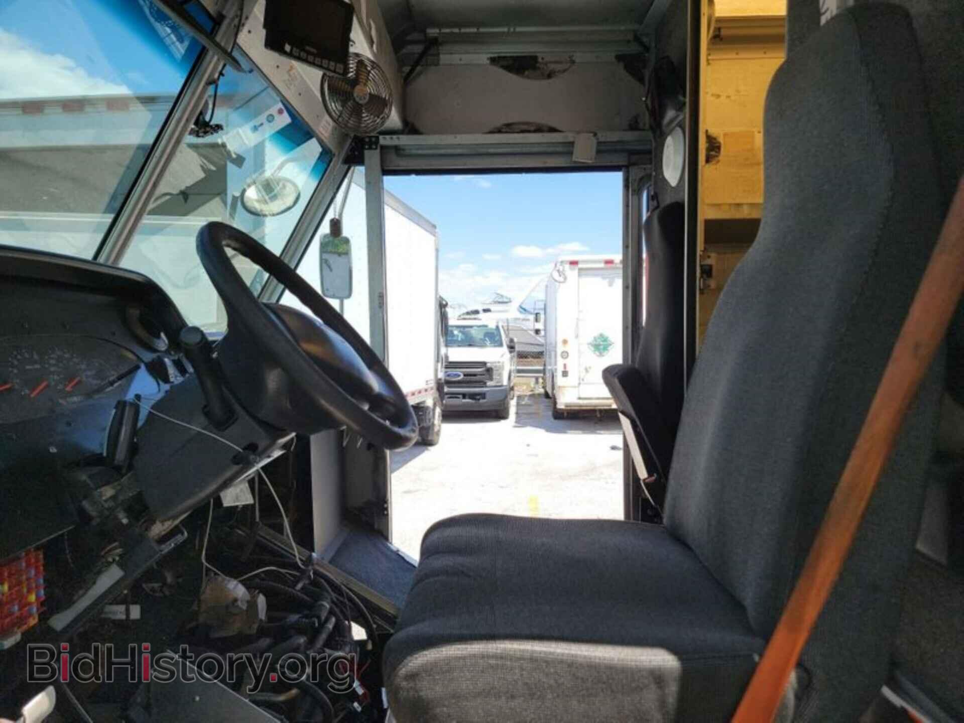 2007 FORD E-350 STRIPPED - VIN: 1FCKE39LX7DA93427 - Фото 6