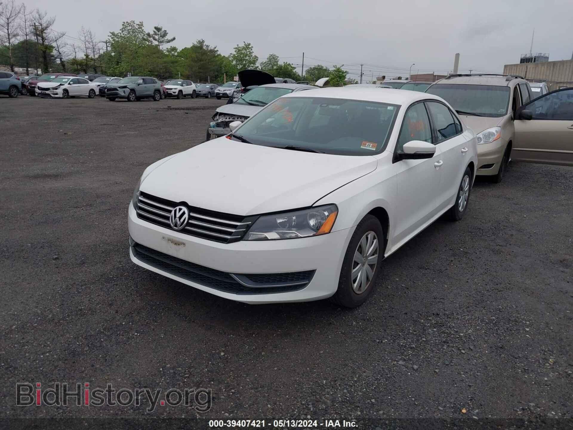 2013 VOLKSWAGEN PASSAT - VIN: 1VWAP7A38DC095569 - Фото 2