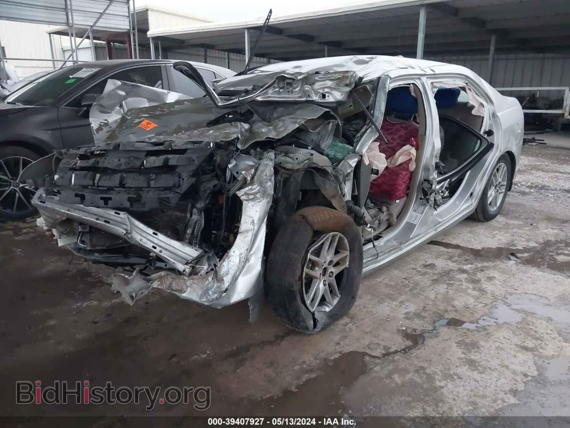 2010 FORD FUSION - VIN: 3FAHP0GA3AR110528 - Фото 2
