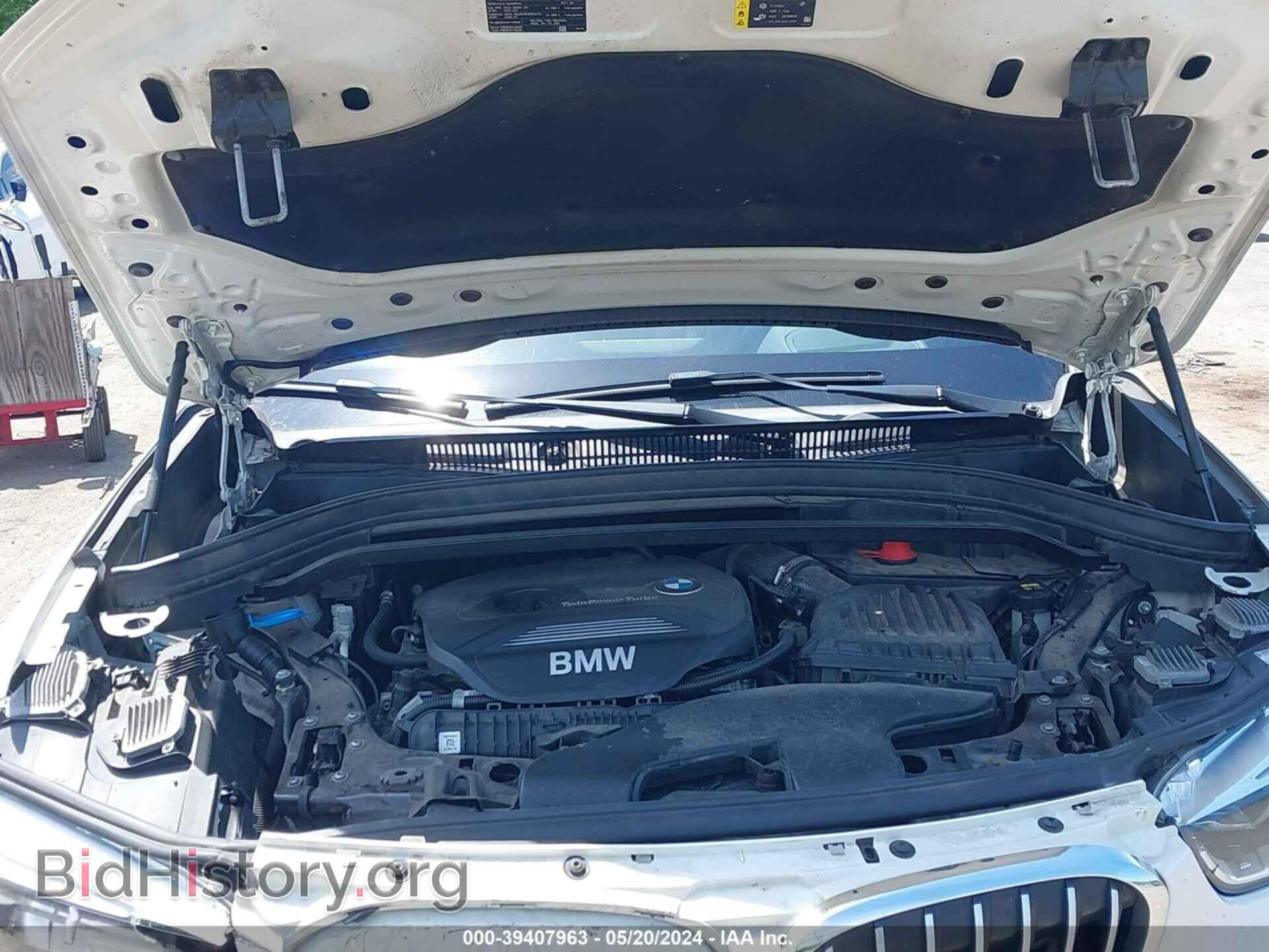 2017 BMW X1 - VIN: WBXHT3C33H5F80429 - Фото 10