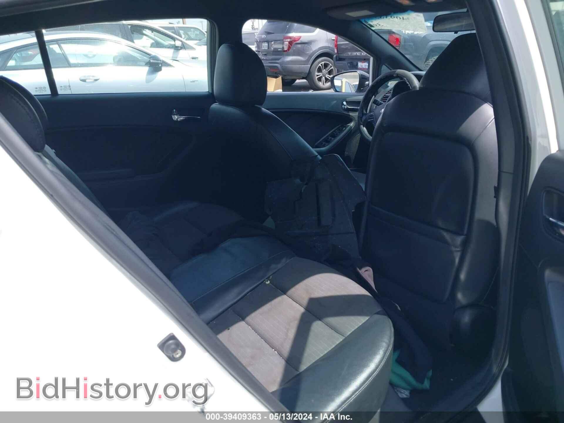 2016 KIA FORTE - VIN: KNAFZ5A37G5525895 - Фото 8