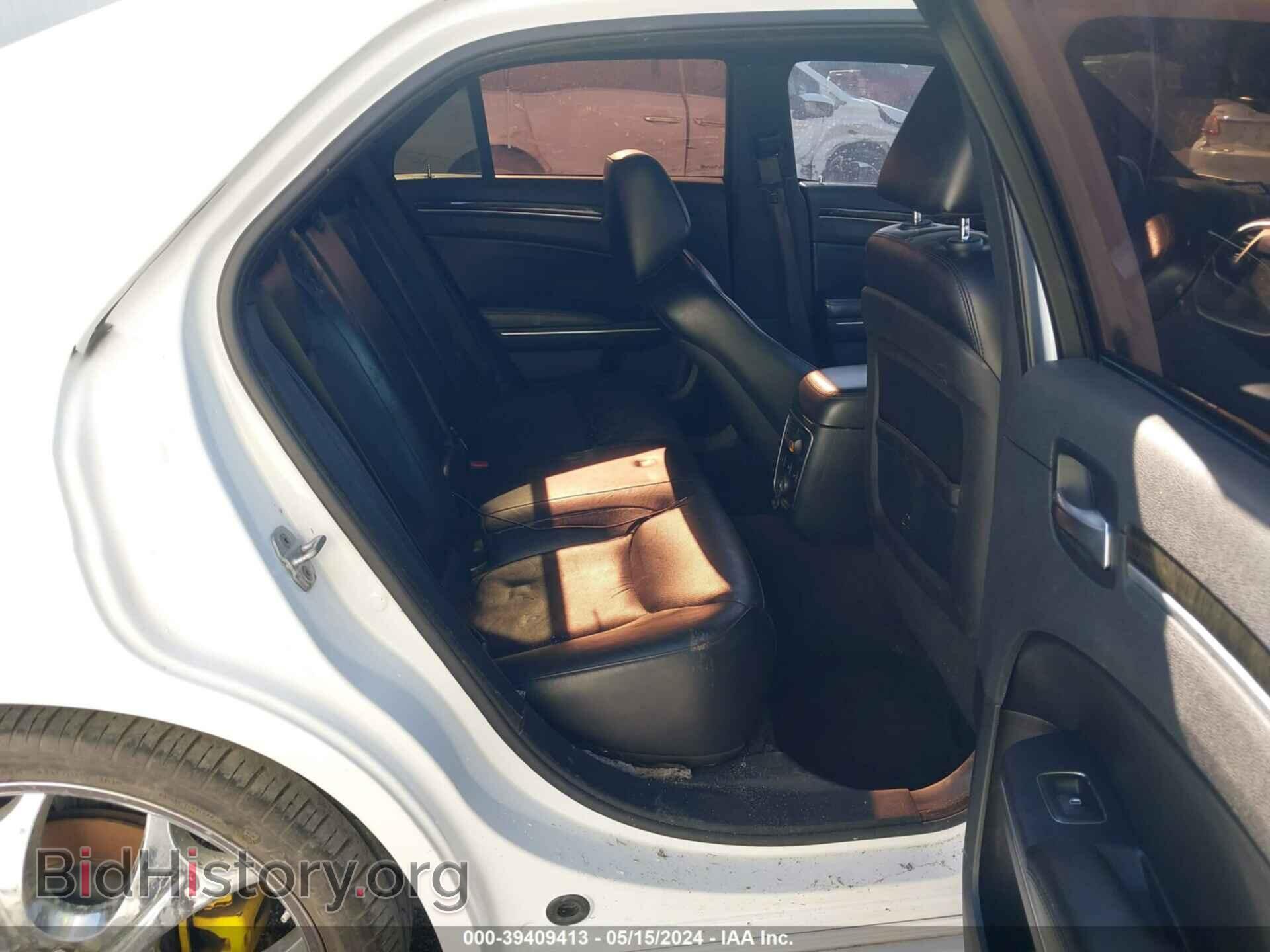 2011 CHRYSLER 300C - VIN: 2C3CA6CT9BH583237 - Фото 8