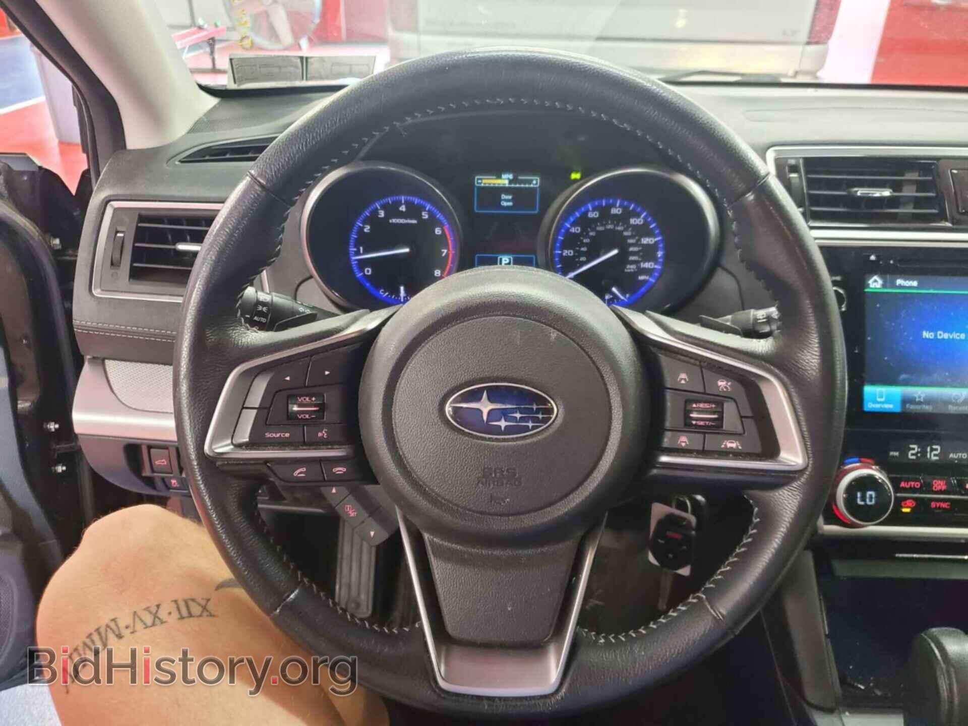 2019 SUBARU OUTBACK - VIN: 4S4BSAFC5K3317389 - Фото 2
