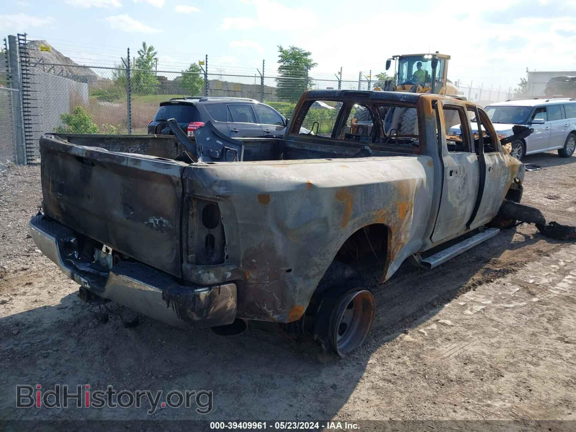 2018 RAM 3500 - VIN: 3C63RRGL0JG360882 - Фото 4