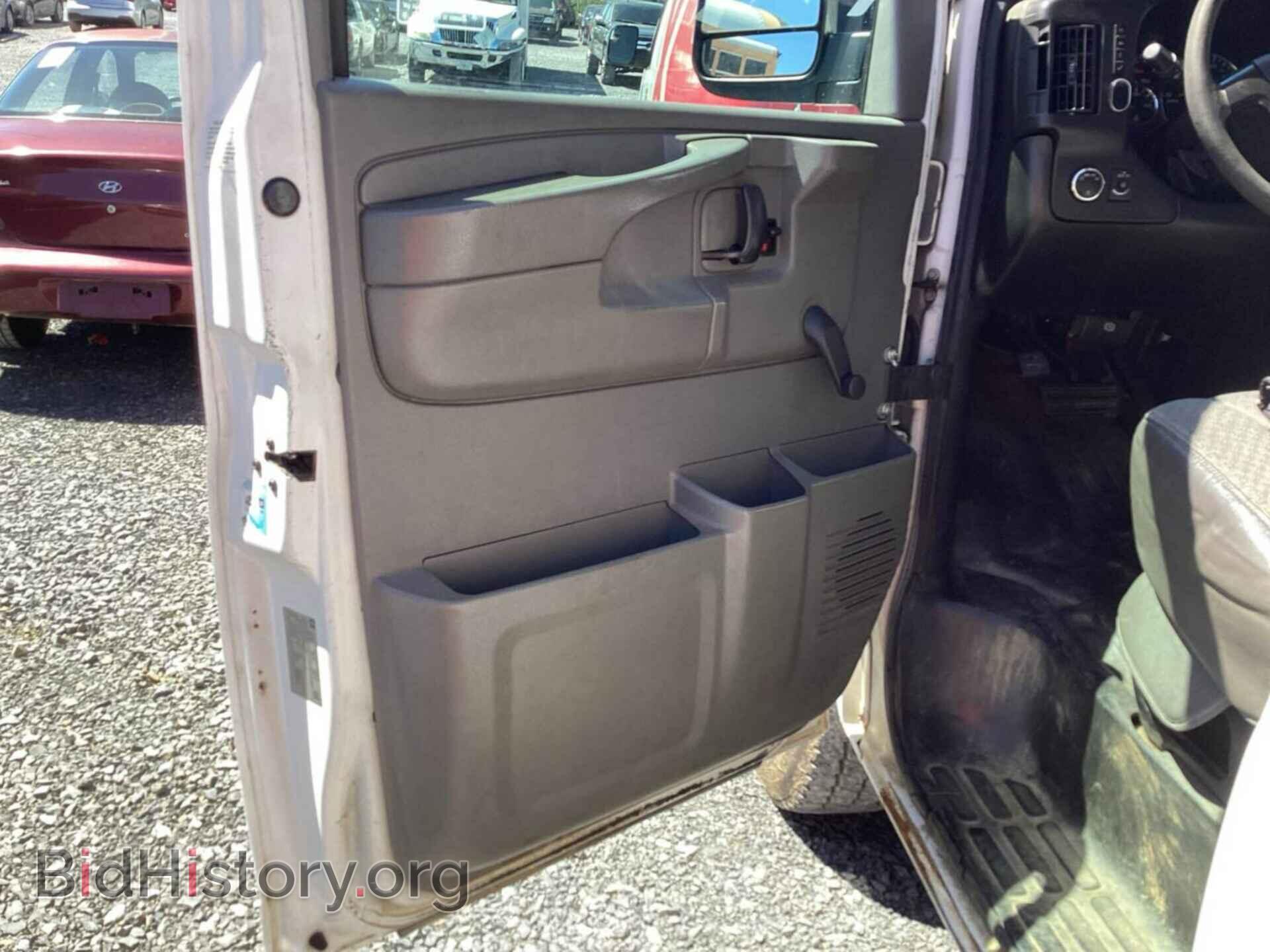 2012 GMC SAVANA - VIN: 1GTW7FCA1C1180357 - Фото 3
