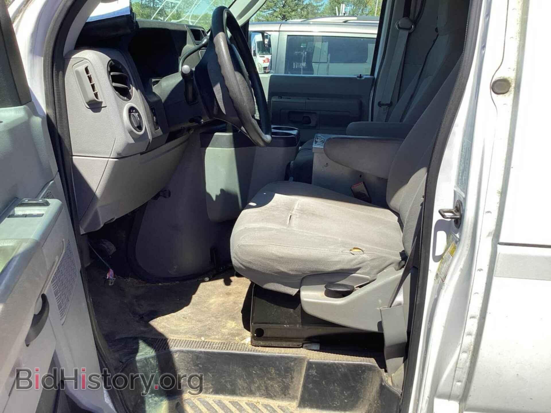 2011 FORD ECONOLINE - VIN: 1FTNE2EL1BDB25946 - Фото 2