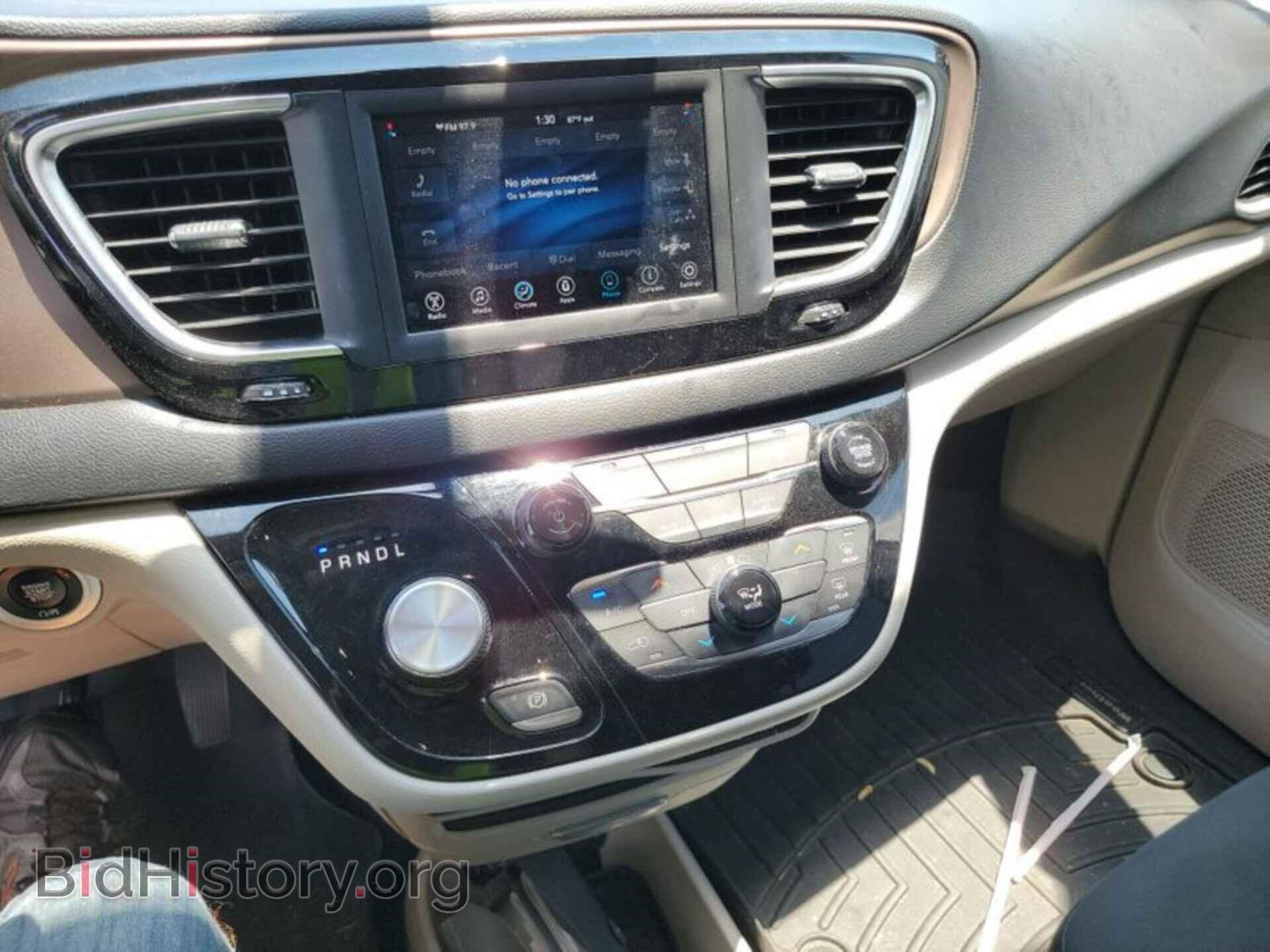 2019 CHRYSLER PACIFICA - VIN: 2C4RC1DG9KR666150 - Фото 19