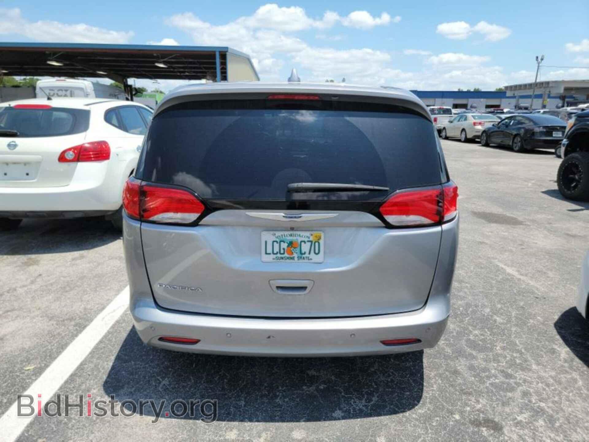2019 CHRYSLER PACIFICA - VIN: 2C4RC1DG9KR666150 - Фото 23