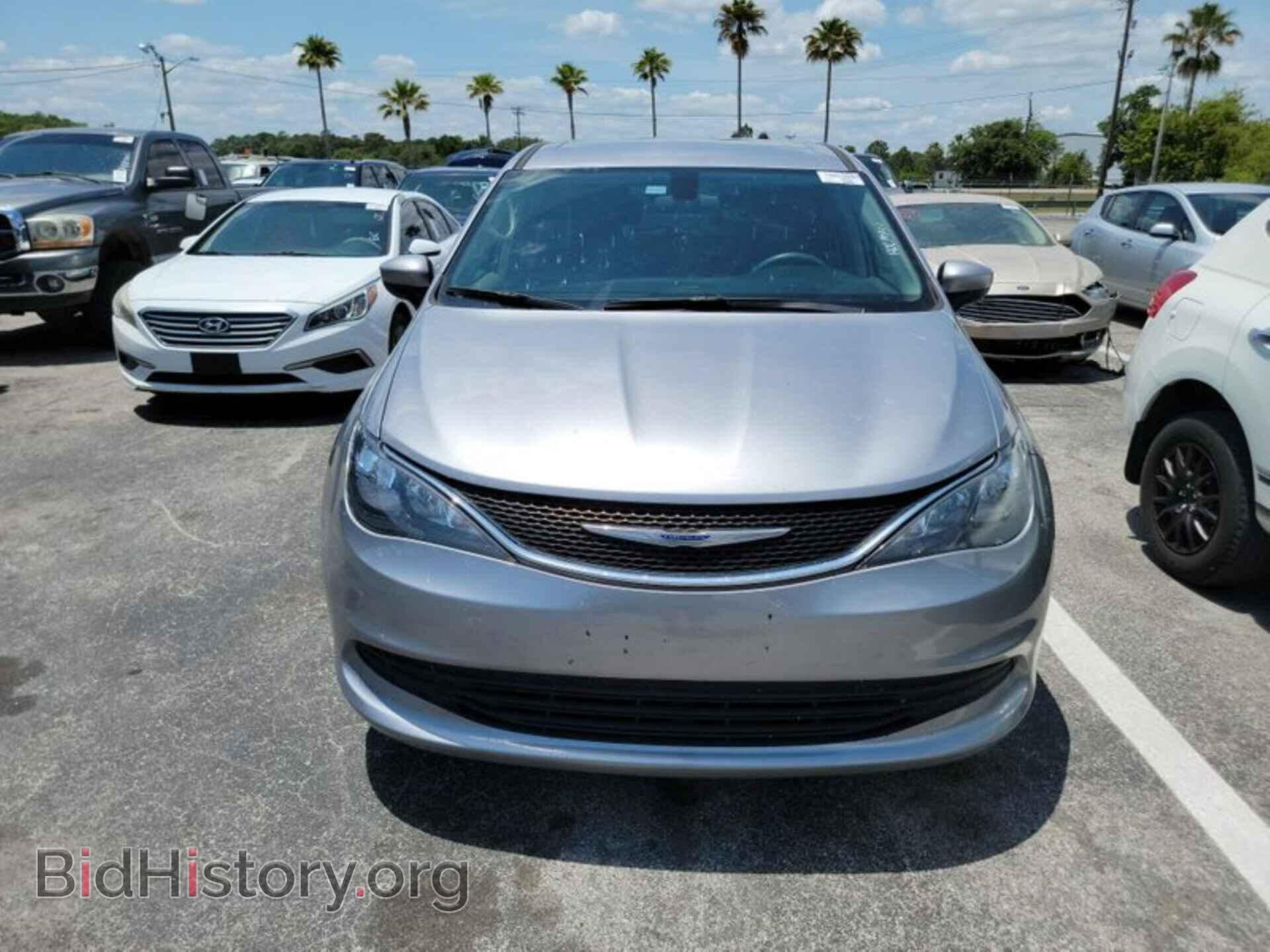 2019 CHRYSLER PACIFICA - VIN: 2C4RC1DG9KR666150 - Фото 4