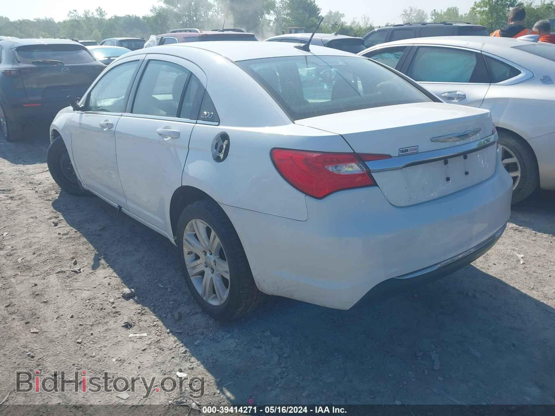 2011 CHRYSLER 200 - VIN: 1C3BC1FB8BN610138 - Фото 3
