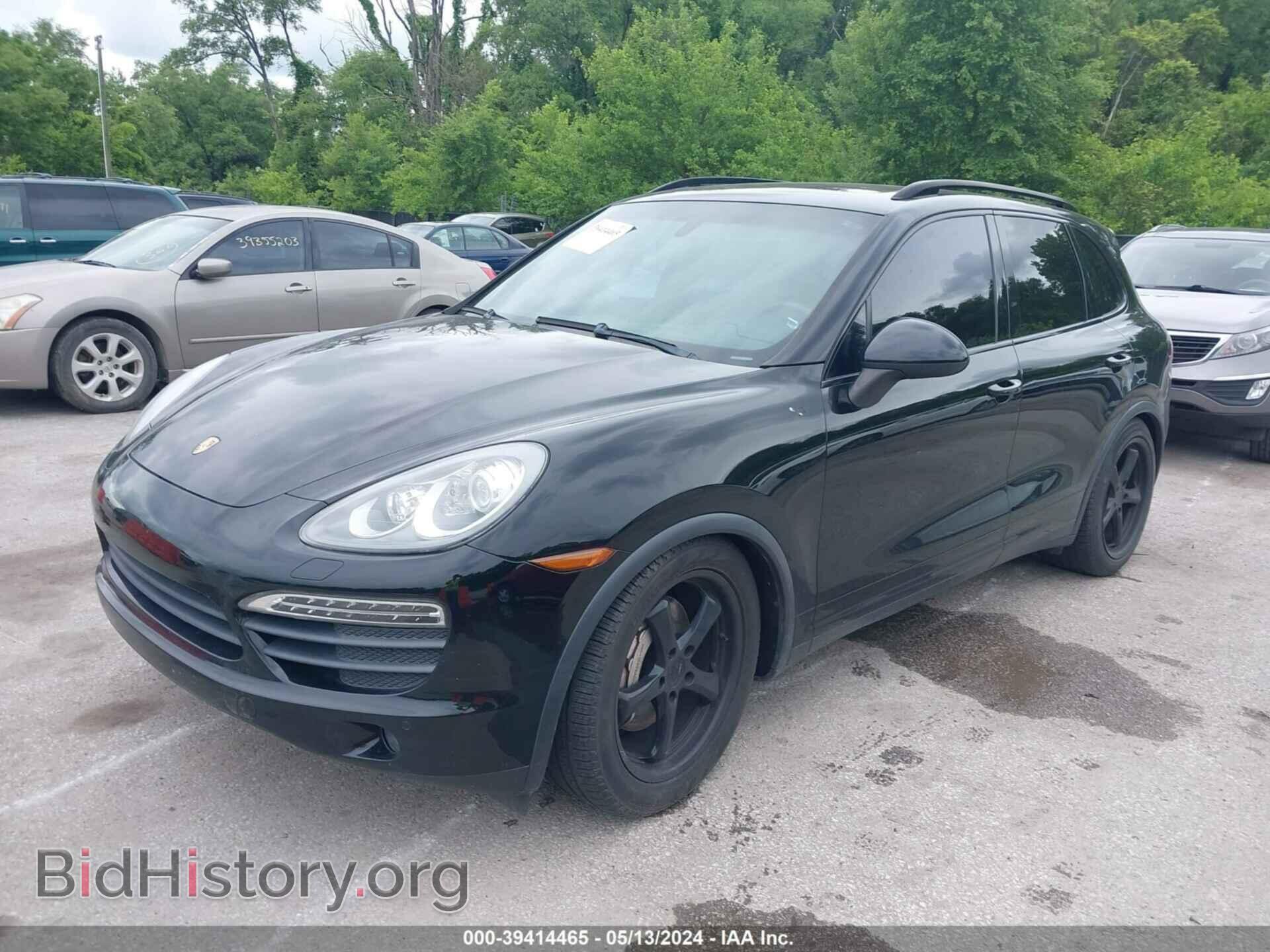 2011 PORSCHE CAYENNE - VIN: WP1AB2A21BLA56118 - Фото 2