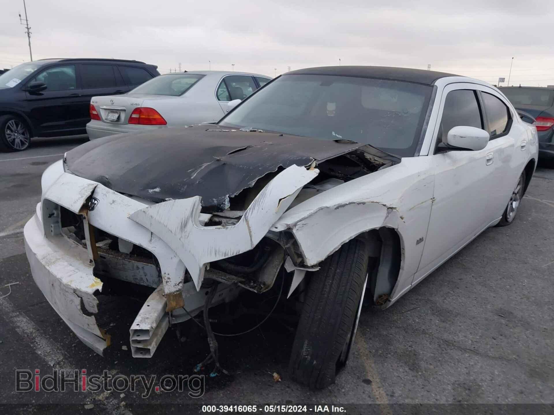 2010 DODGE CHARGER - VIN: 2B3CA3CV2AH257596 - Фото 2
