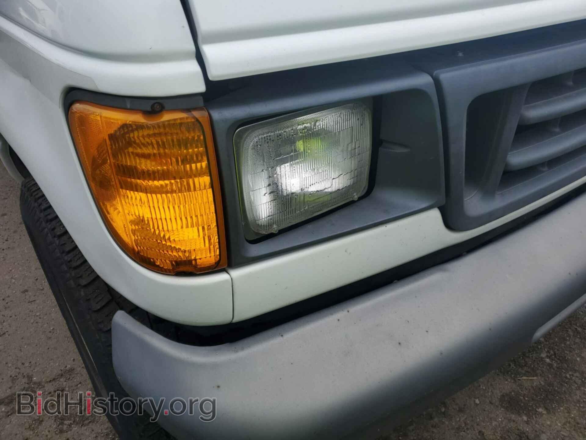 2007 FORD E-250 - VIN: 1FTNE24L47DA43962 - Фото 2