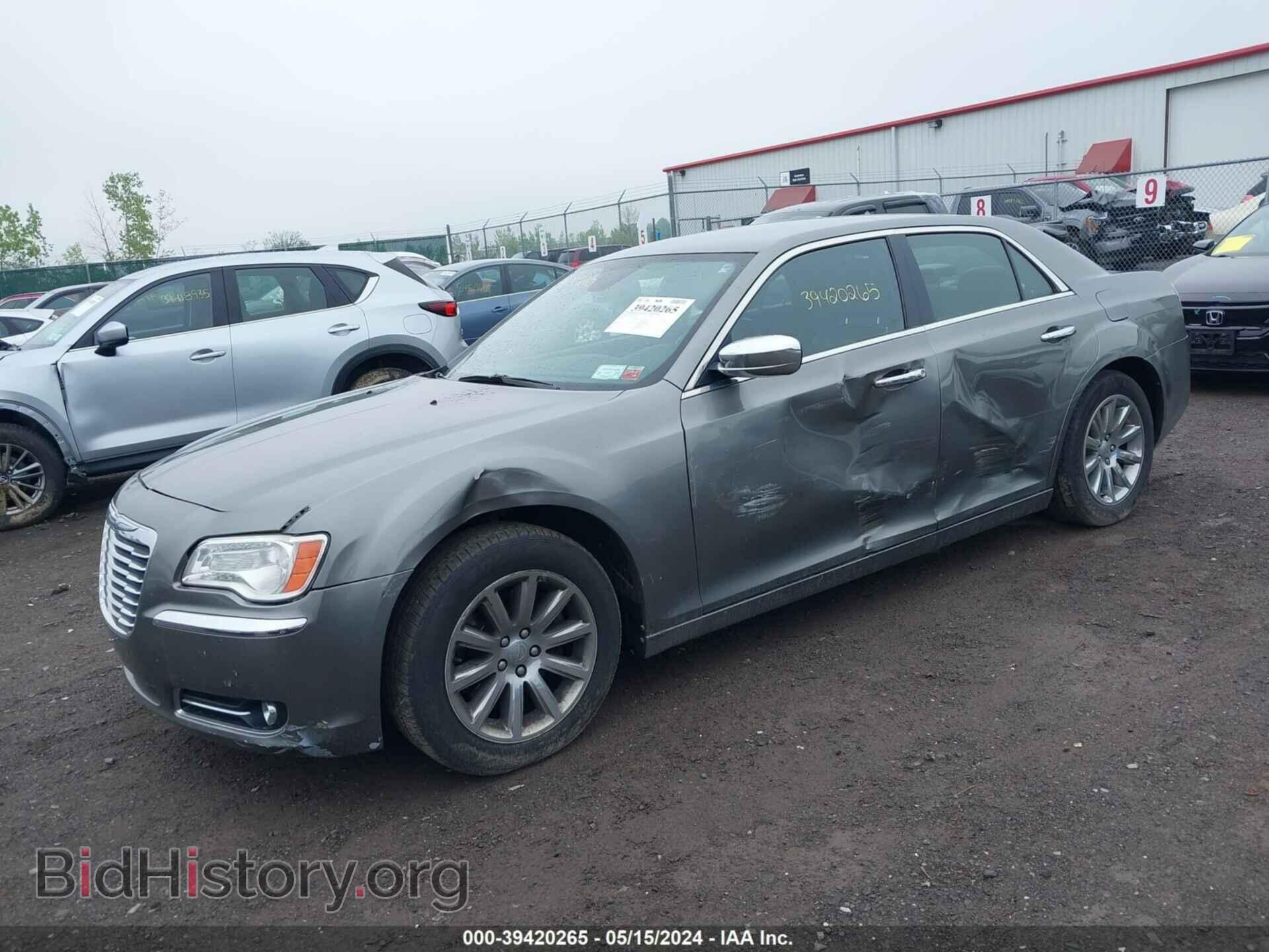 2012 CHRYSLER 300C - VIN: 2C3CCAET5CH261173 - Фото 2