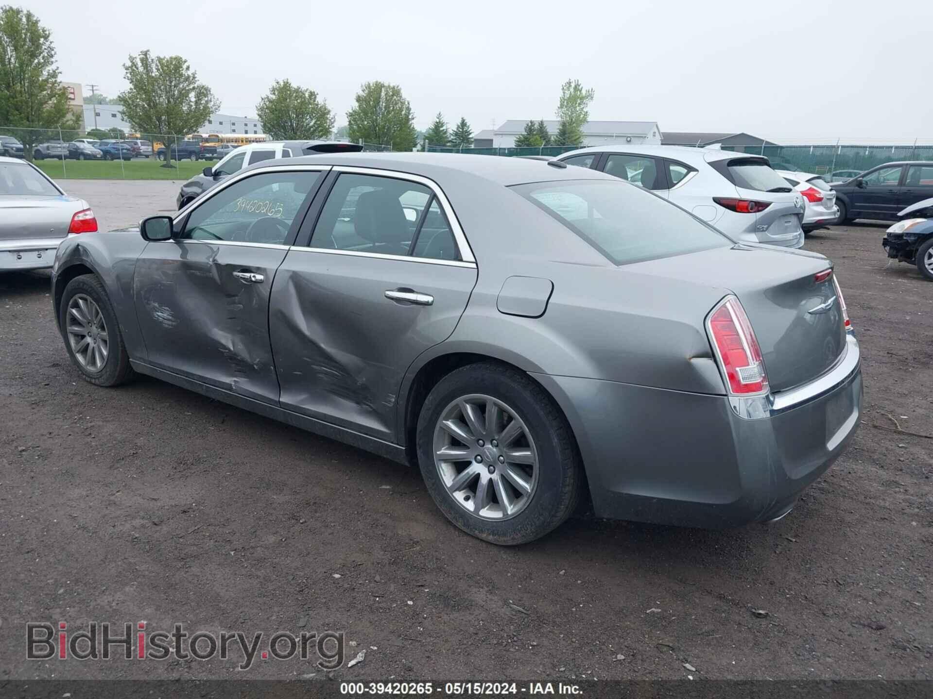 2012 CHRYSLER 300C - VIN: 2C3CCAET5CH261173 - Фото 3