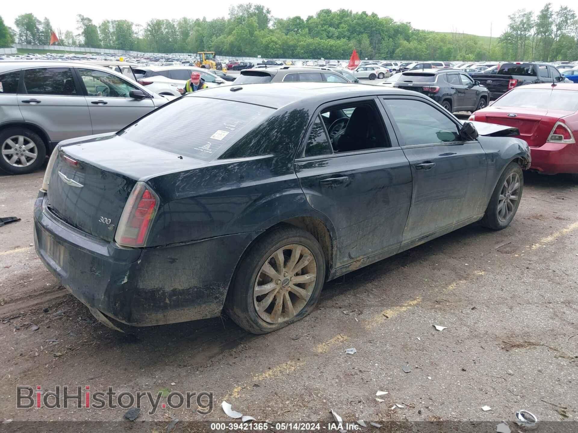 2014 CHRYSLER 300 - VIN: 2C3CCAGG7EH374402 - Фото 4