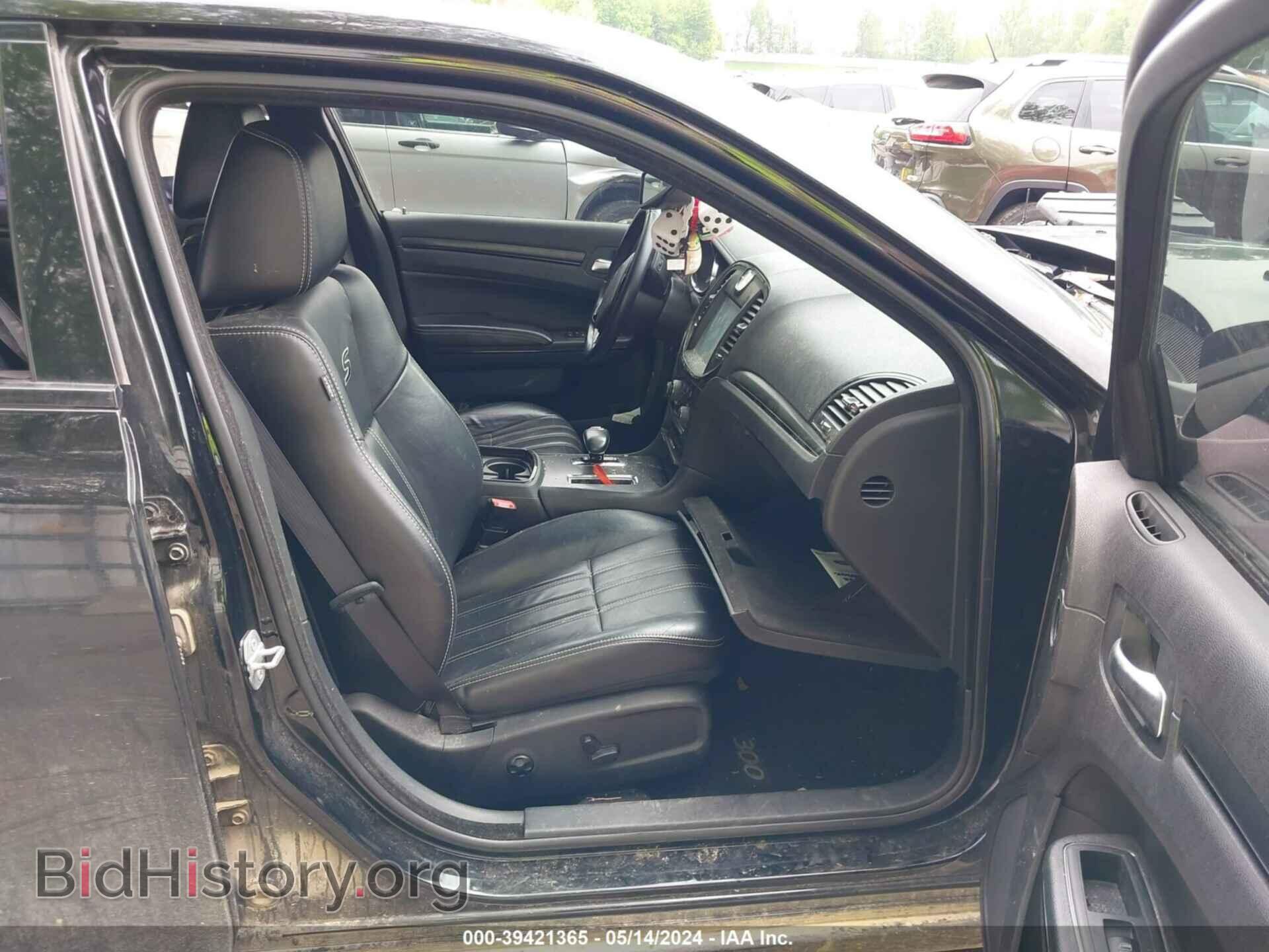 2014 CHRYSLER 300 - VIN: 2C3CCAGG7EH374402 - Фото 5