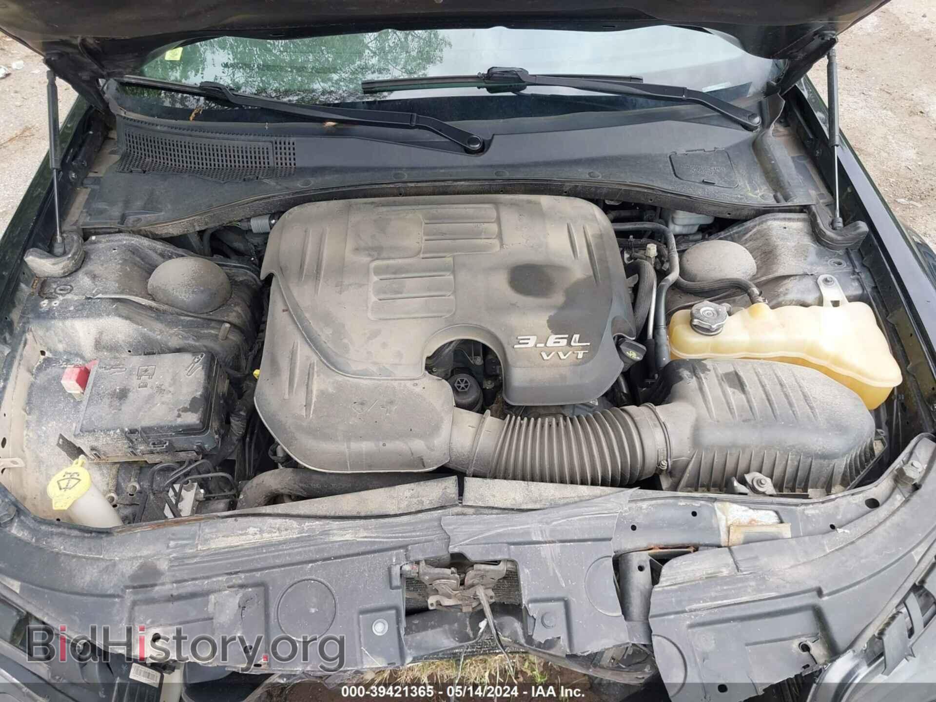 2014 CHRYSLER 300 - VIN: 2C3CCAGG7EH374402 - Фото 10