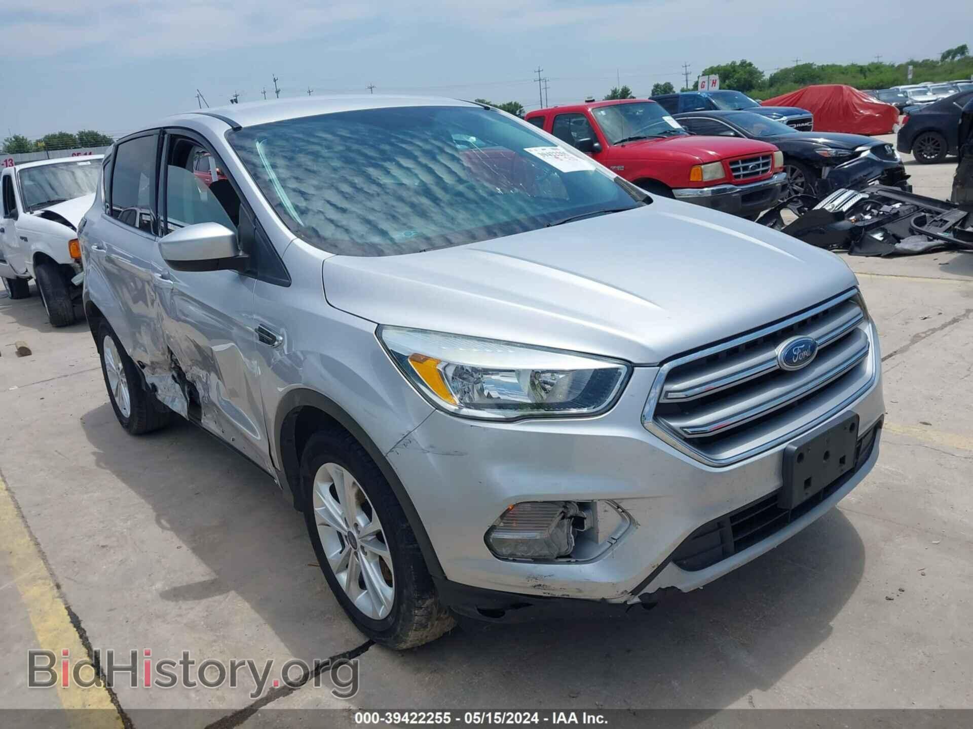Photo 1FMCU0GD6HUC28045 - FORD ESCAPE 2017