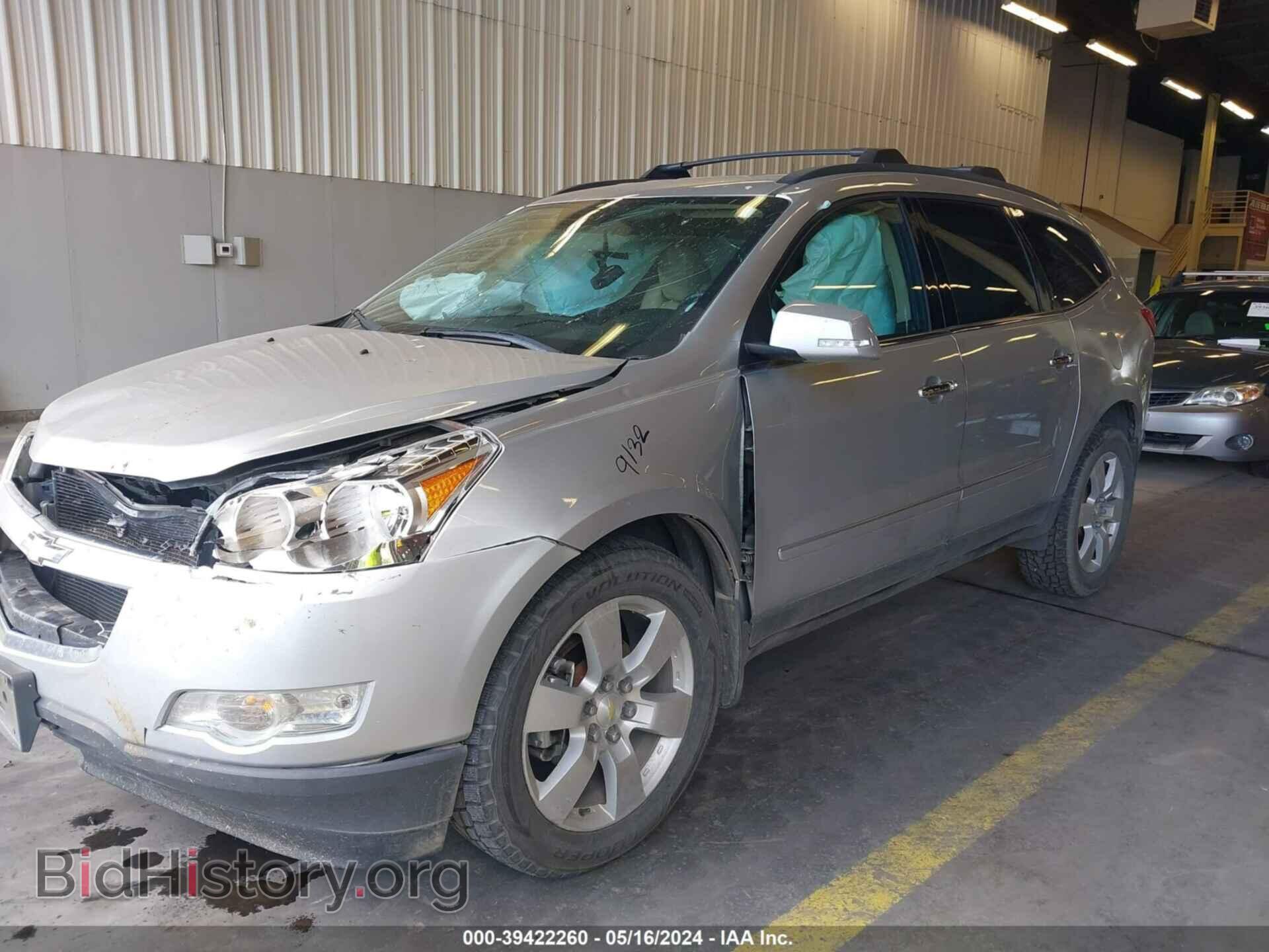 2012 CHEVROLET TRAVERSE - VIN: 1GNKVLED7CJ209815 - Фото 2