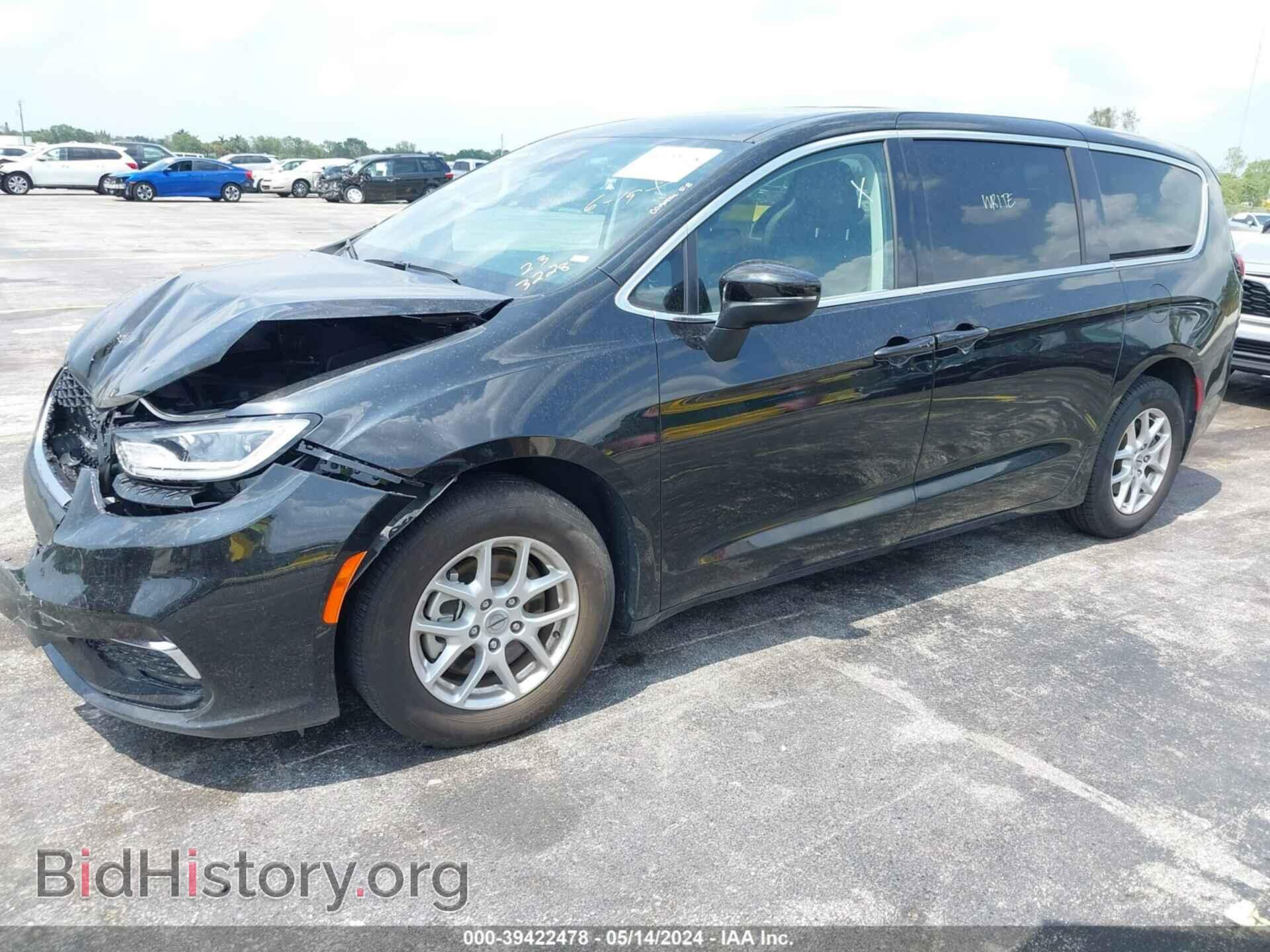 2023 CHRYSLER PACIFICA - VIN: 2C4RC1BG0PR553228 - Фото 2