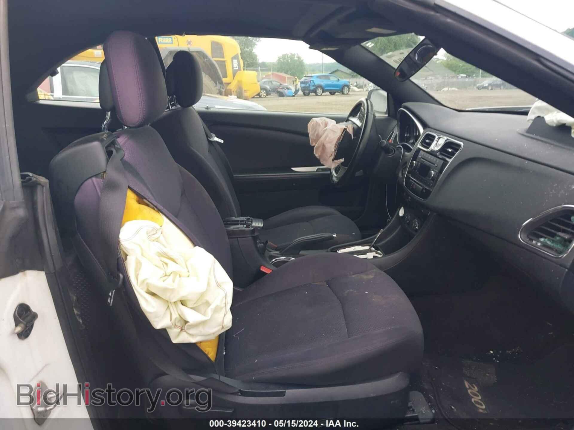2013 CHRYSLER 200 - VIN: 1C3BCBEB7DN526886 - Photo 5