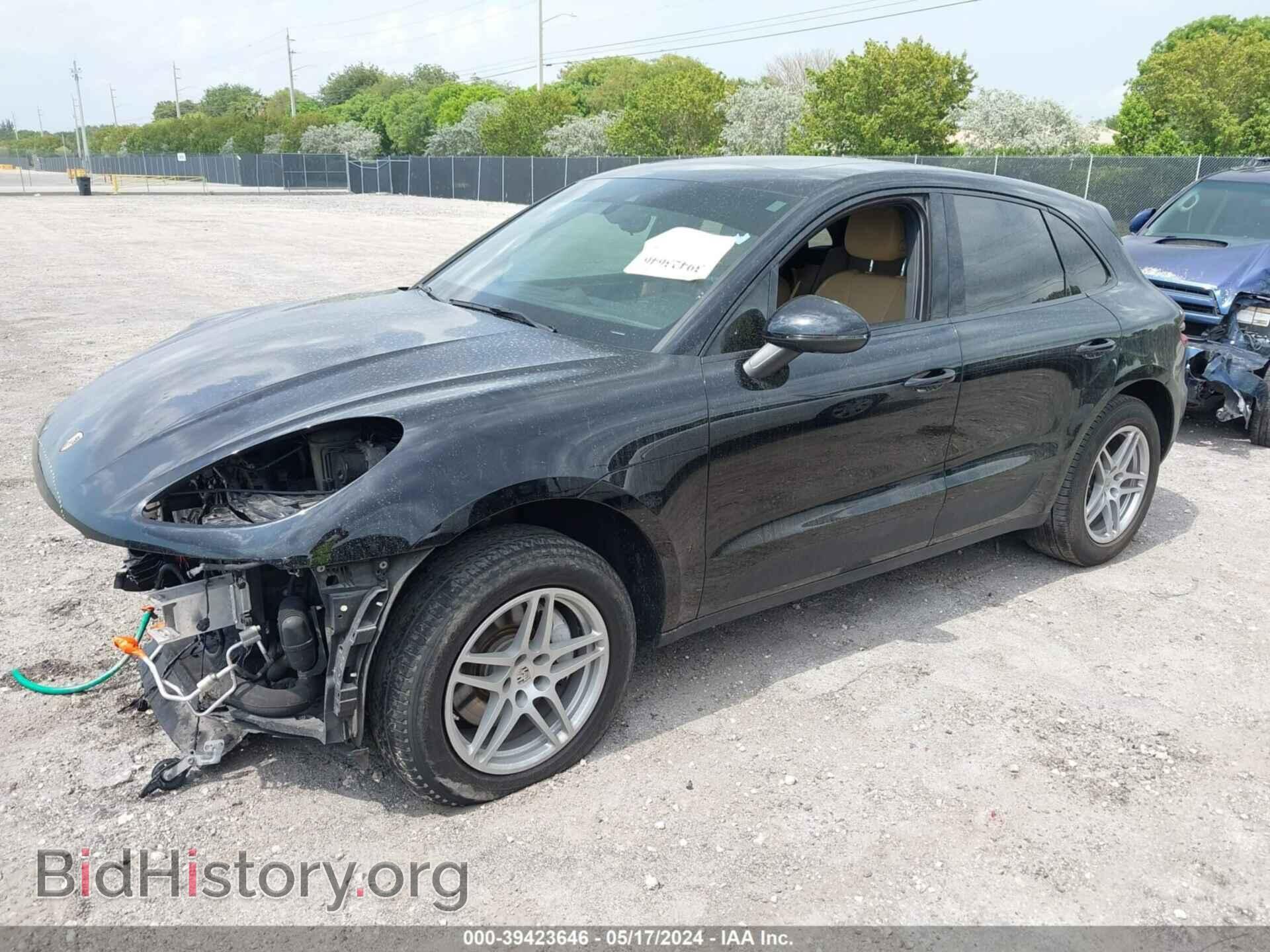 2017 PORSCHE MACAN - VIN: WP1AA2A54HLB00019 - Photo 2