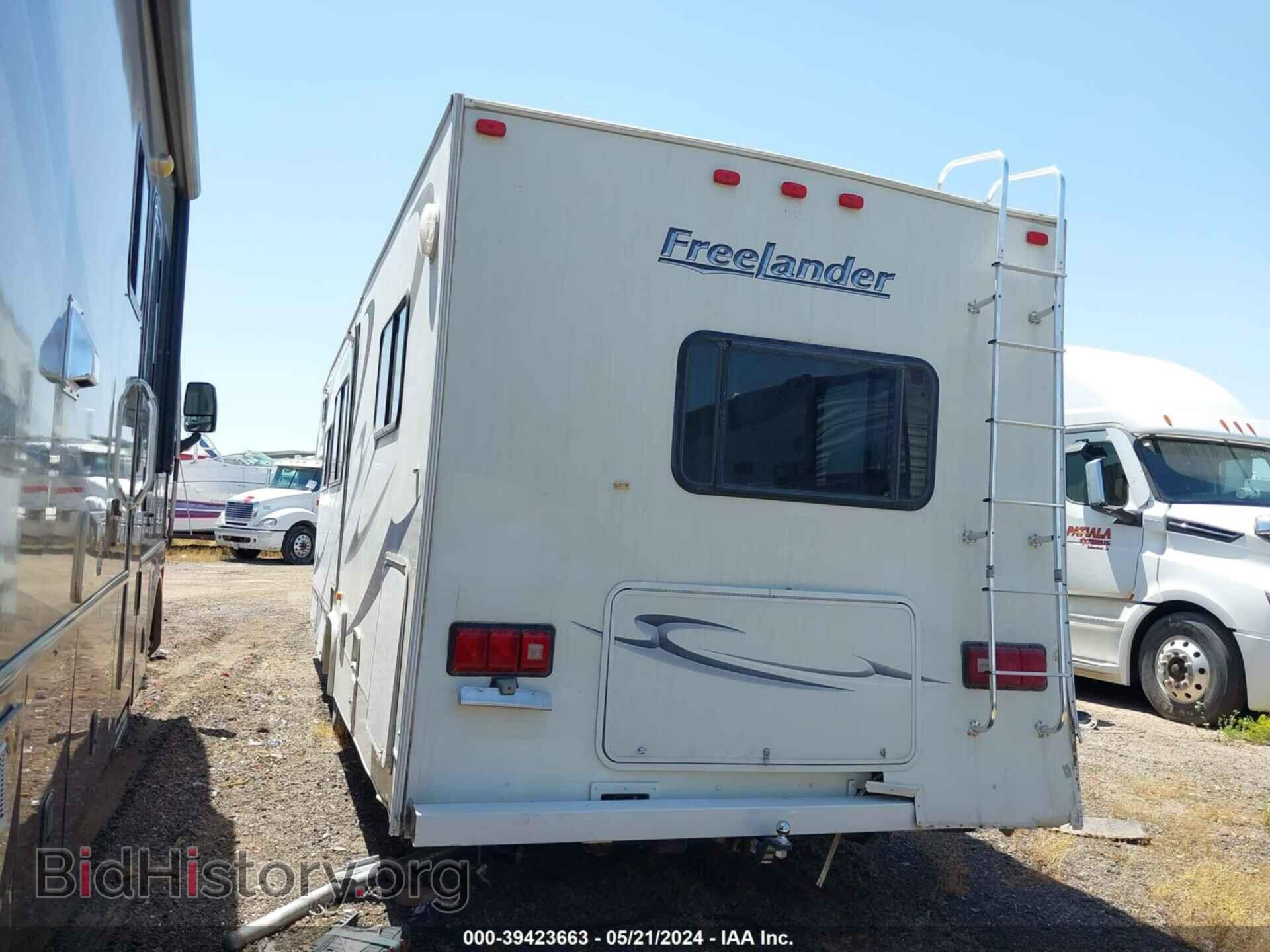 2009 FORD E-450 CUTAWAY - VIN: 1FDXE45S78DA22675 - Фото 3
