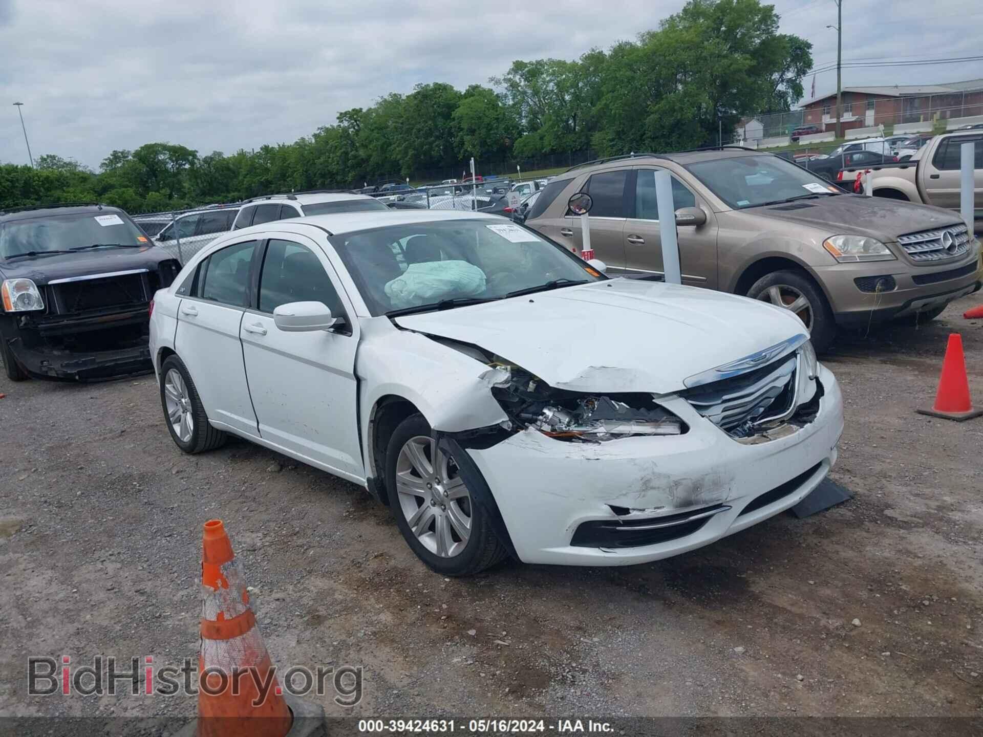 Фотография 1C3CCBBB7CN283894 - CHRYSLER 200 2012