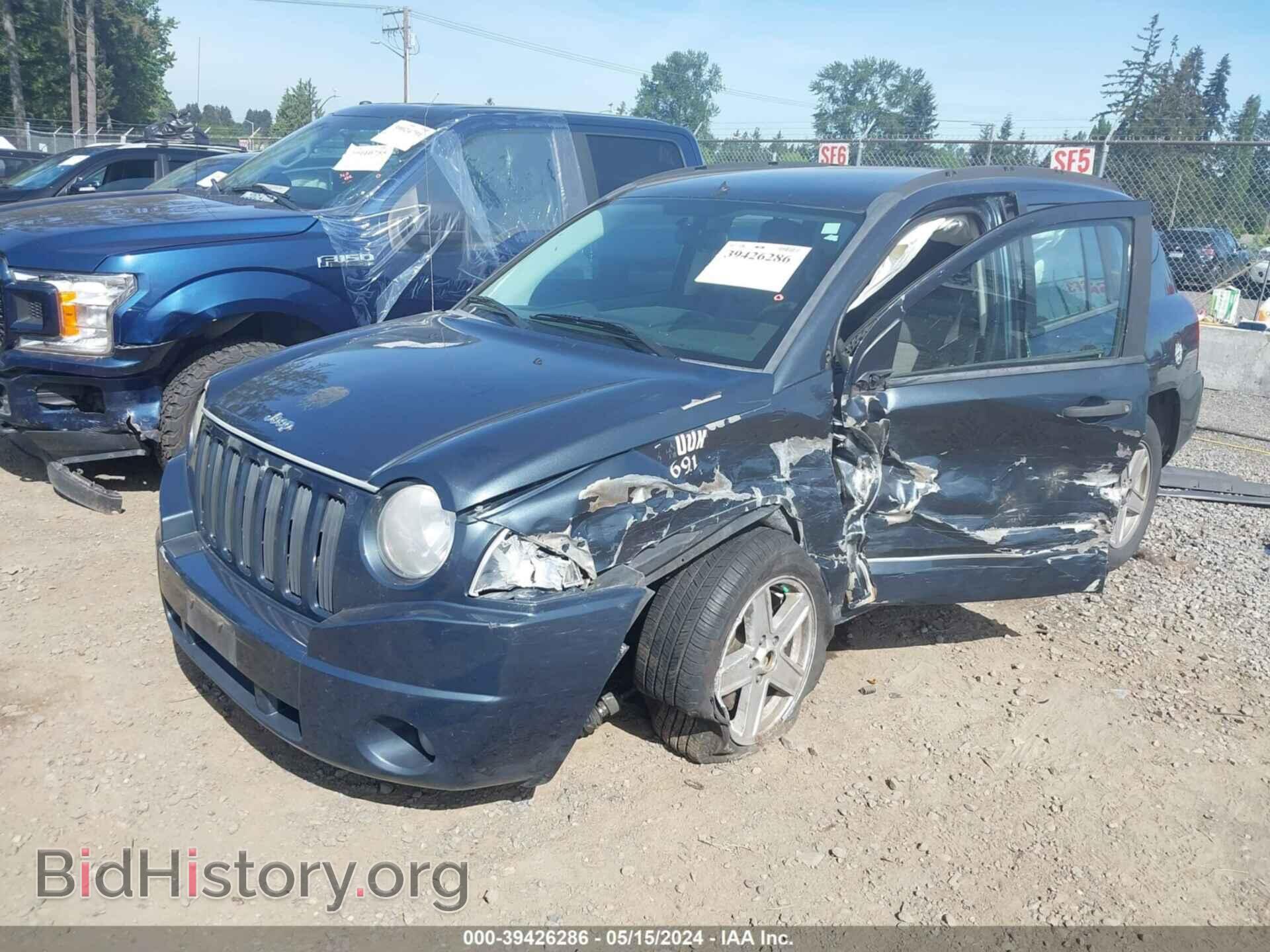 2007 JEEP COMPASS - VIN: 1J8FT47W07D180952 - Фото 2