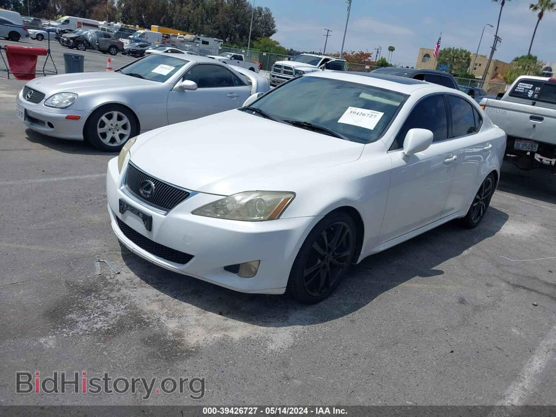 2008 LEXUS IS 250 - VIN: JTHBK262385057104 - Фото 2