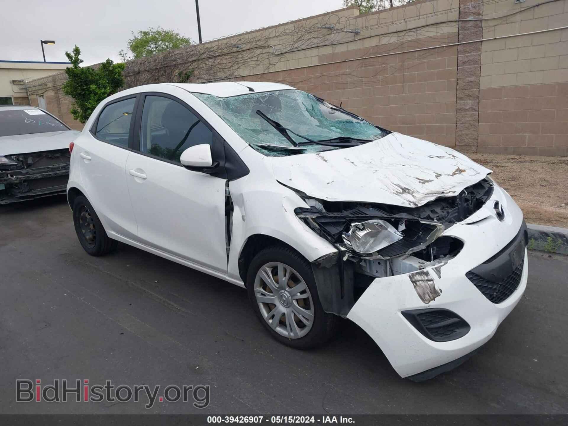 Фотография JM1DE1KZ6E0178801 - MAZDA MAZDA2 2014