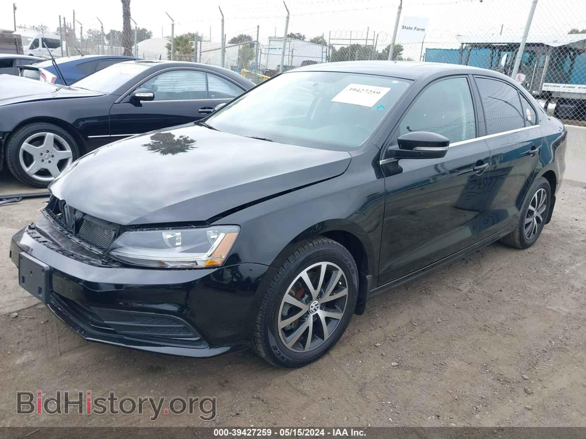 2017 VOLKSWAGEN JETTA - VIN: 3VWDB7AJ9HM401502 - Фото 2