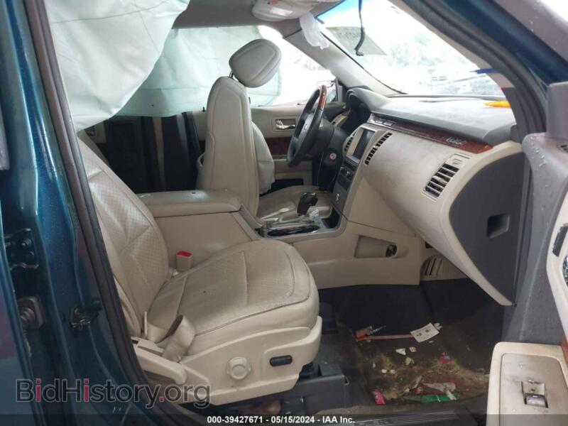 2011 Ford FLEX (VIN 2FMGK5DC9BBD35927) — photo 5 of 16