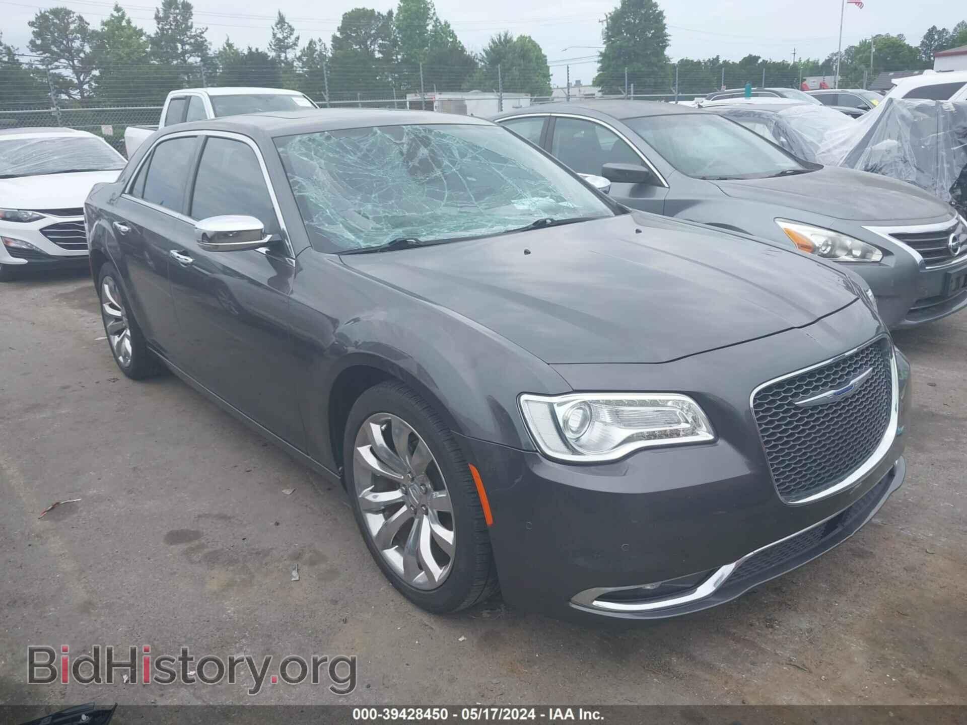 Фотография 2C3CCAEG9KH705950 - CHRYSLER 300 2019