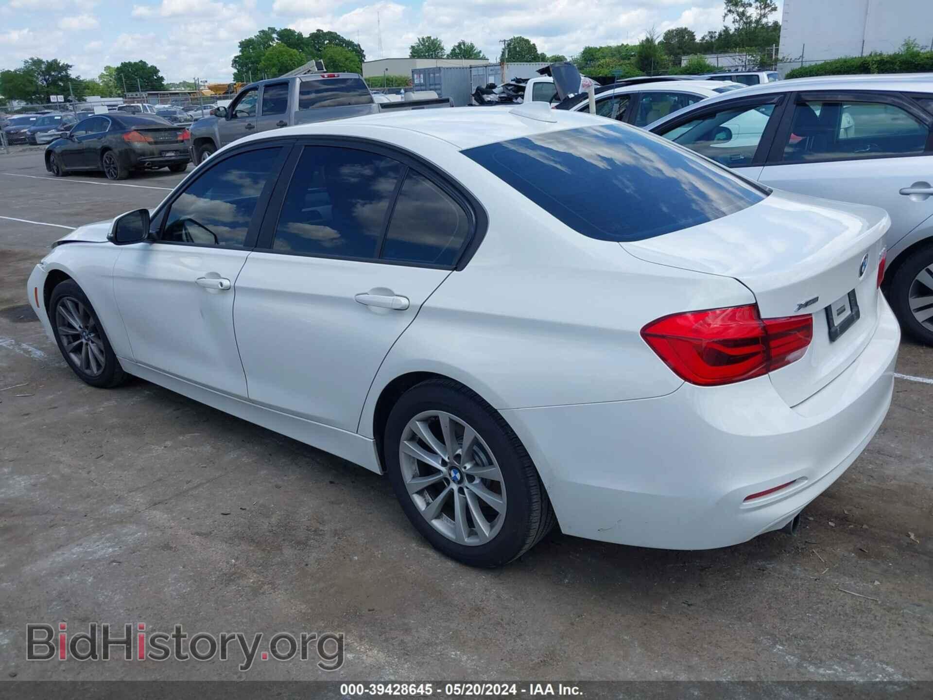 2018 BMW 320I - VIN: WBA8A3C50JA505070 - Фото 3
