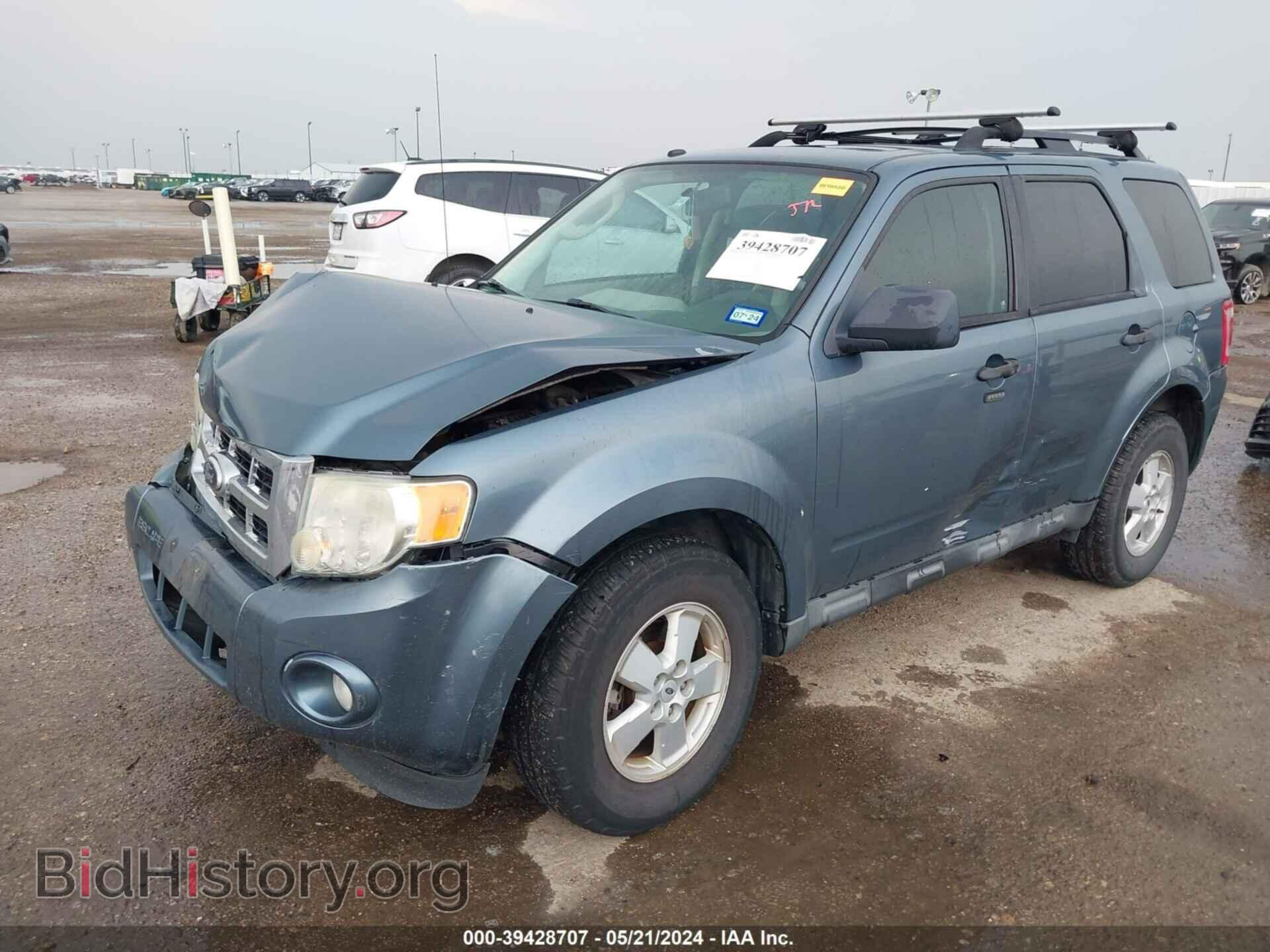 2010 FORD ESCAPE - VIN: 1FMCU0D75AKB03098 - Фото 2